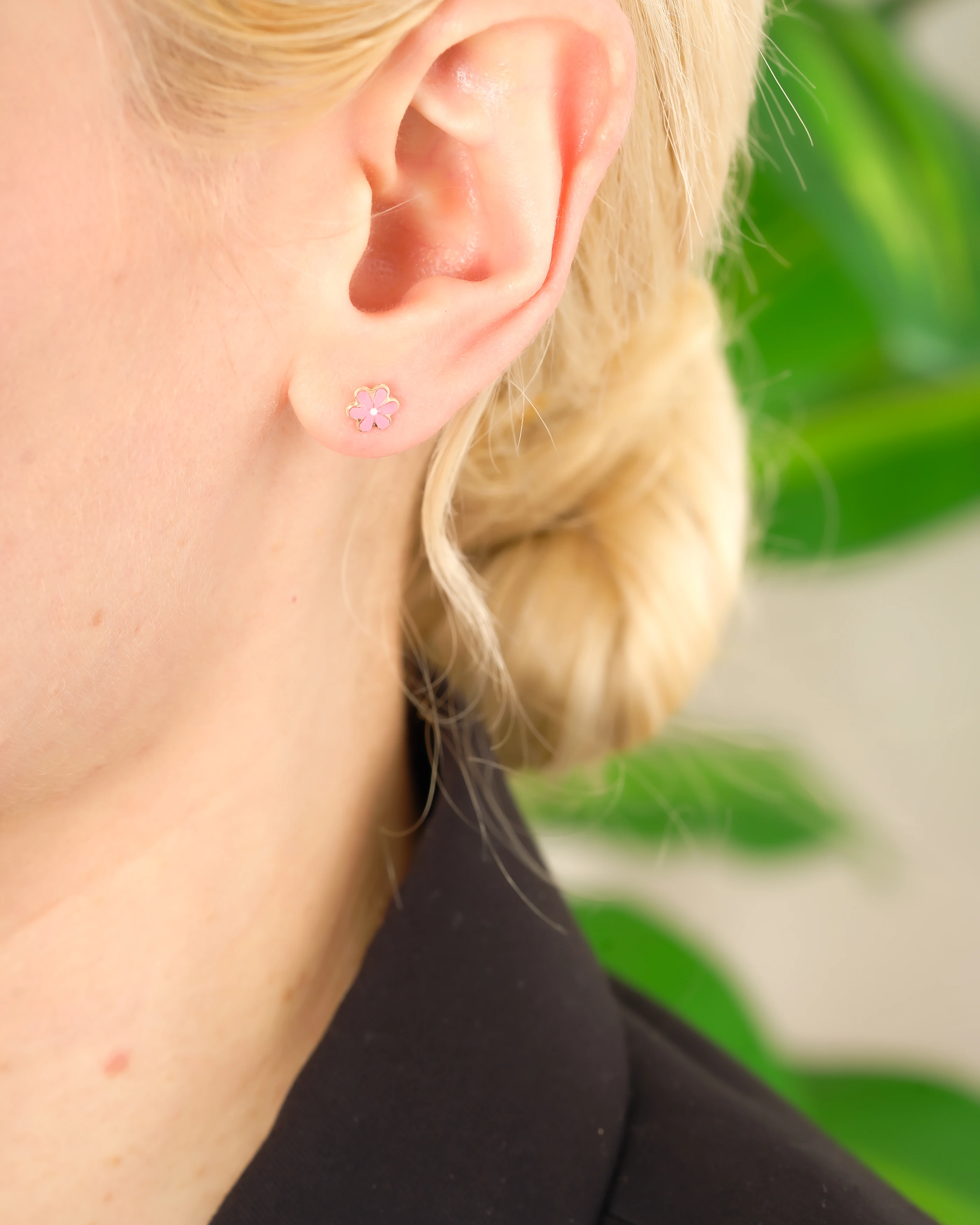 8 Ayar Altın Pembe Çiçek Küpe