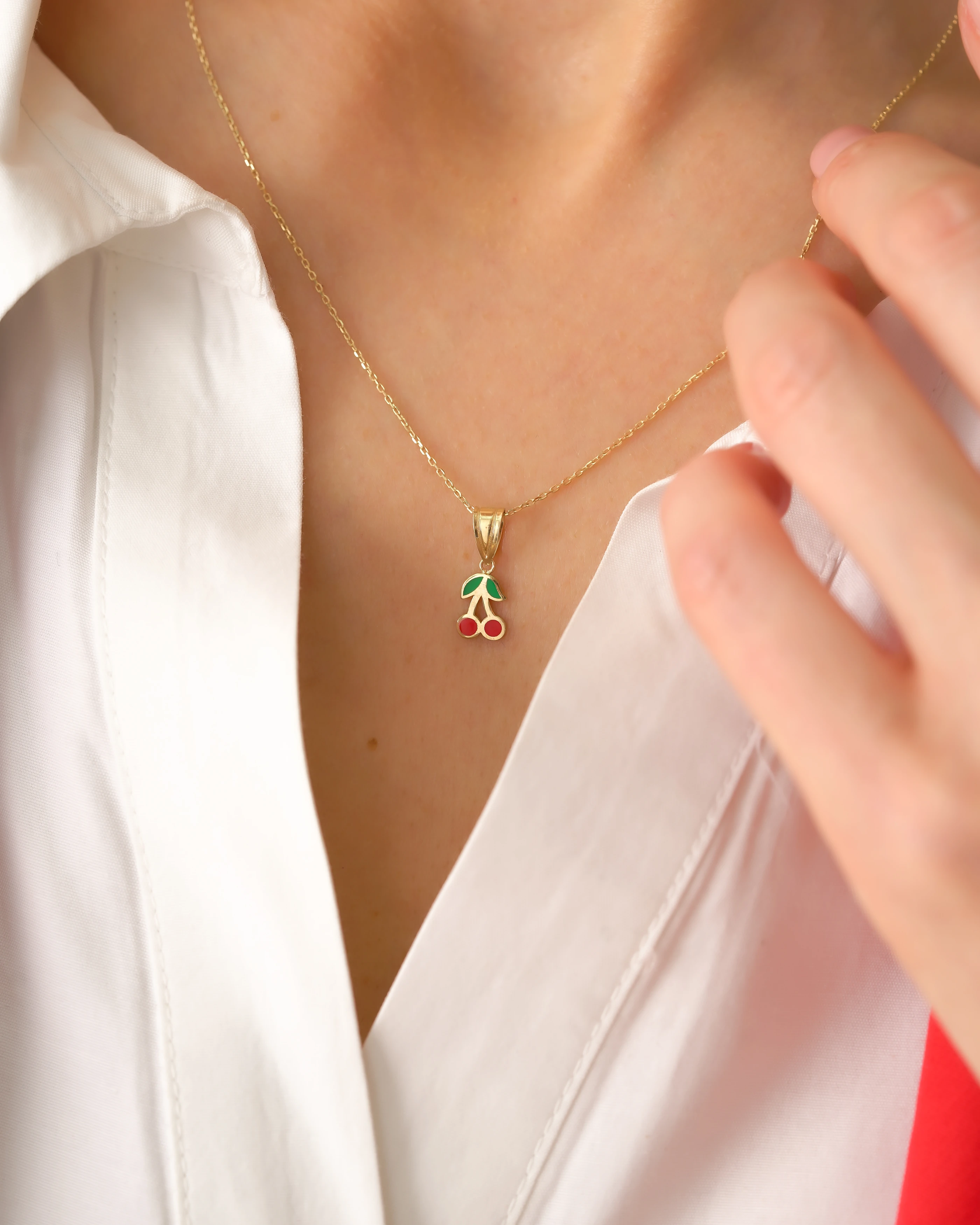 8 Ayar Altın Kiraz Figürlü Kolye