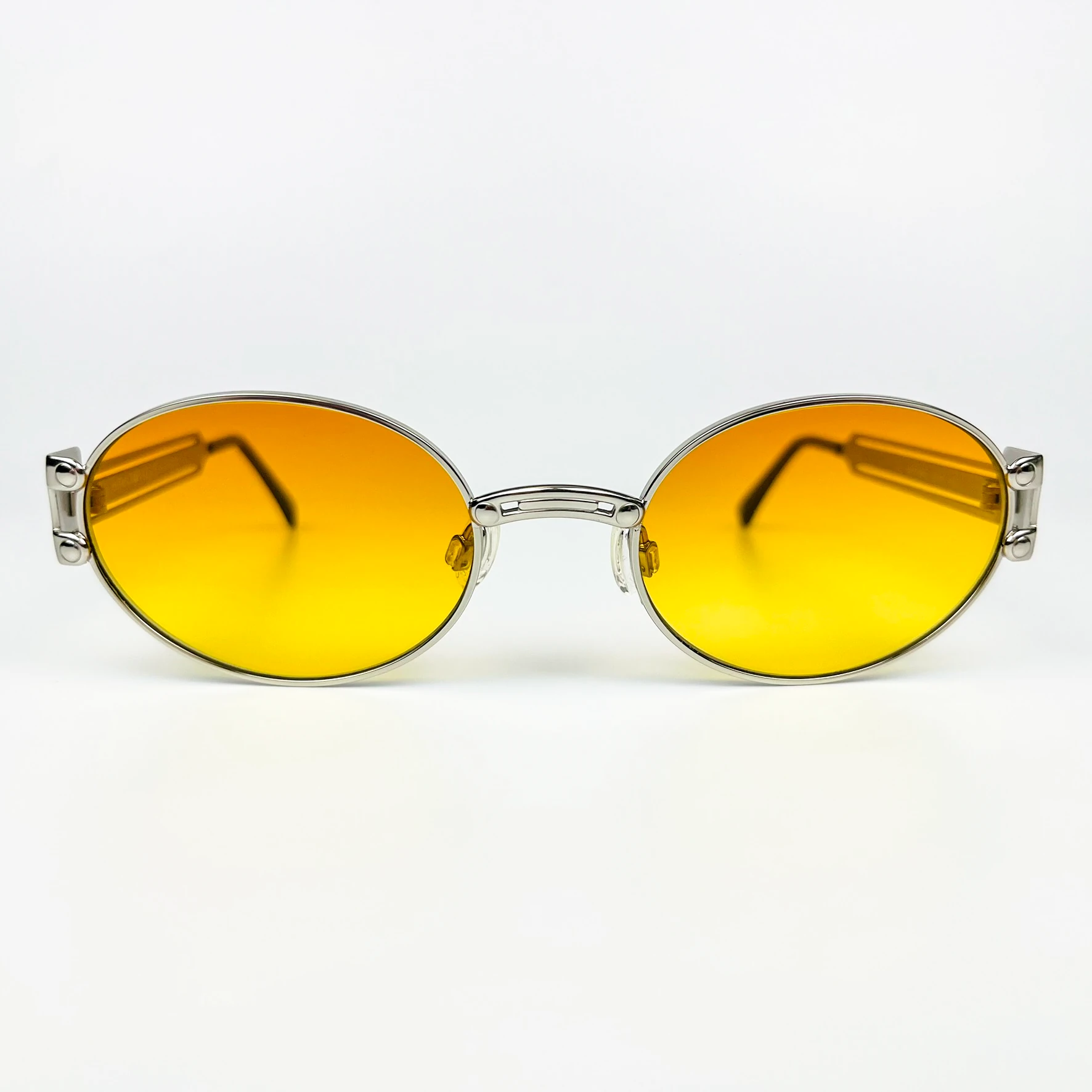 Vintage Güneş Gözlüğü – 90’lar Retro – Gümüş Metal Çerçeve, Turuncu Degrade Cam