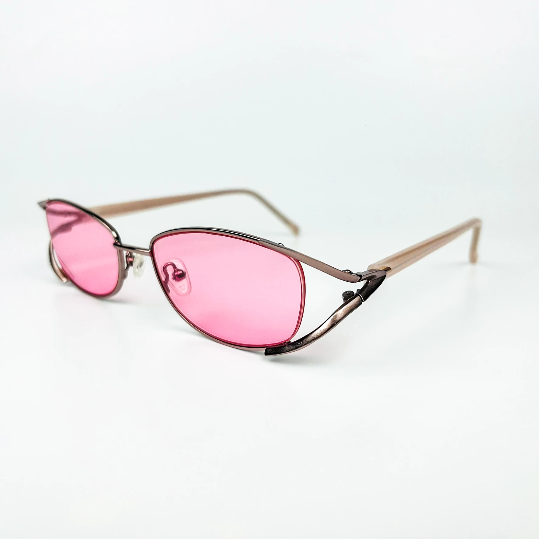 Vintage Güneş Gözlüğü – 90’lar Retro – Metal Pembe Çerçeve, Pembe Cam