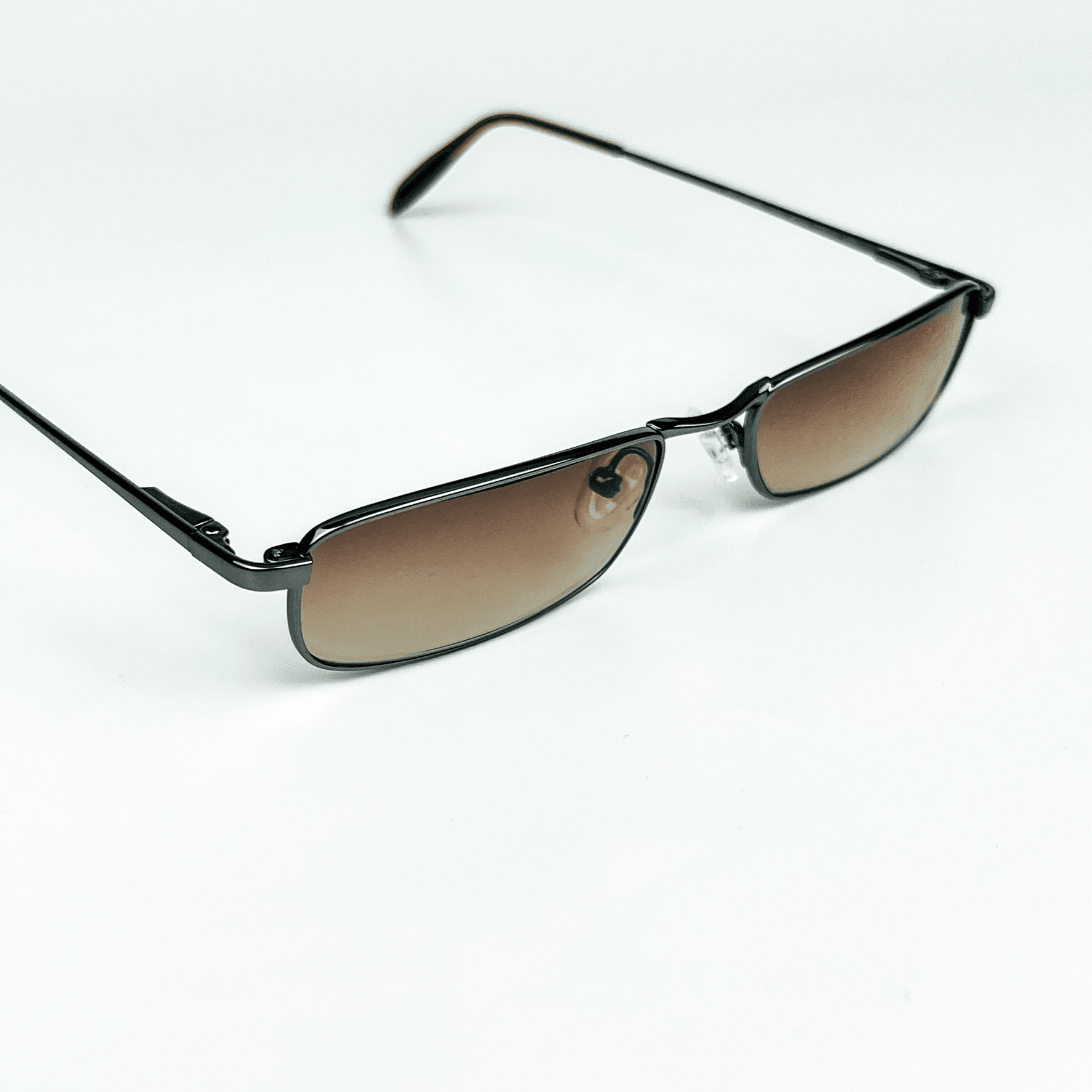 Vintage Güneş Gözlüğü – 90'lar Retro Titanyum Gümüş Metal Çerçeve & Kahverengi Degrade Cam OSV718
