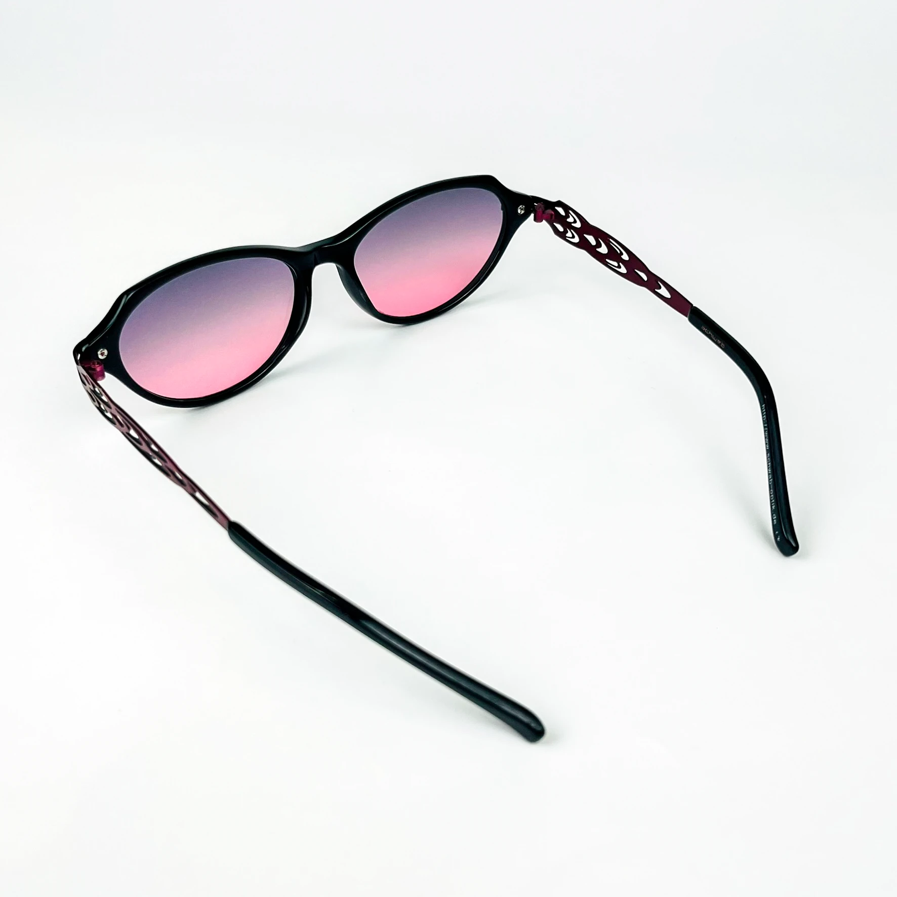 Vintage Güneş Gözlüğü – 2000’ler Retro – Kemik Çerçeve, Mor Degrade Cam