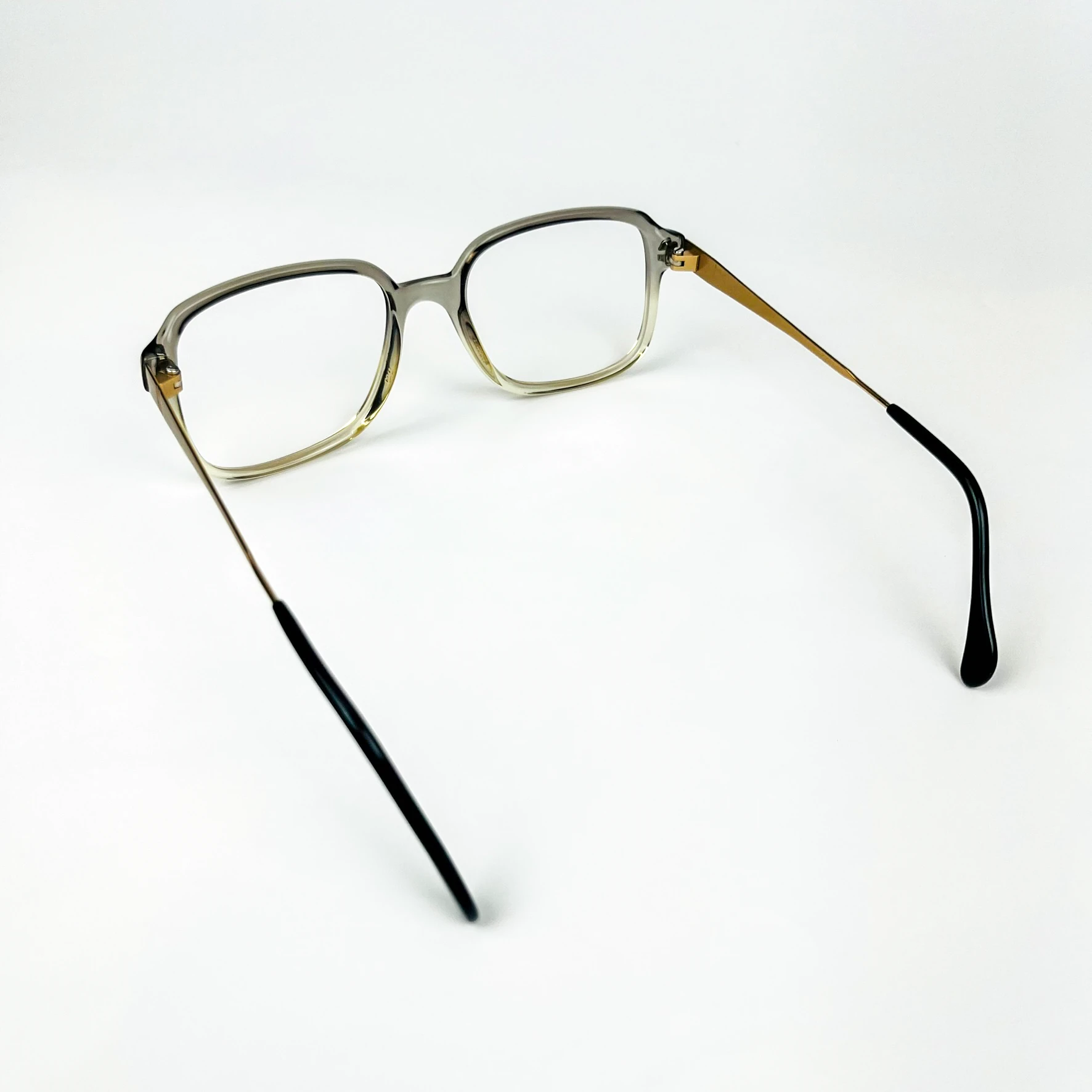 Mavi Işık Korumalı Vintage Gözlük – Retro – Şeffaf Kemik Çerçeve