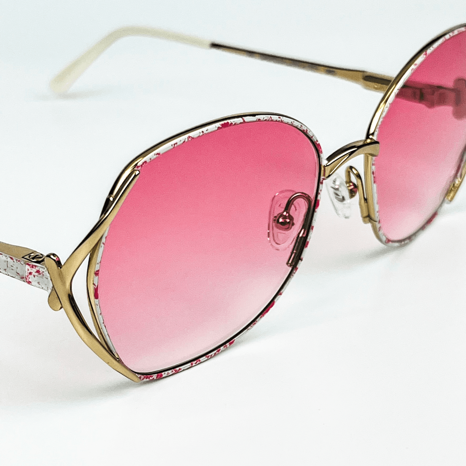 Vintage Güneş Gözlüğü – 1970s Retro Pembe Desenli Metal Çerçeve & Pembe Degrade Camlı Gözlük OSV665