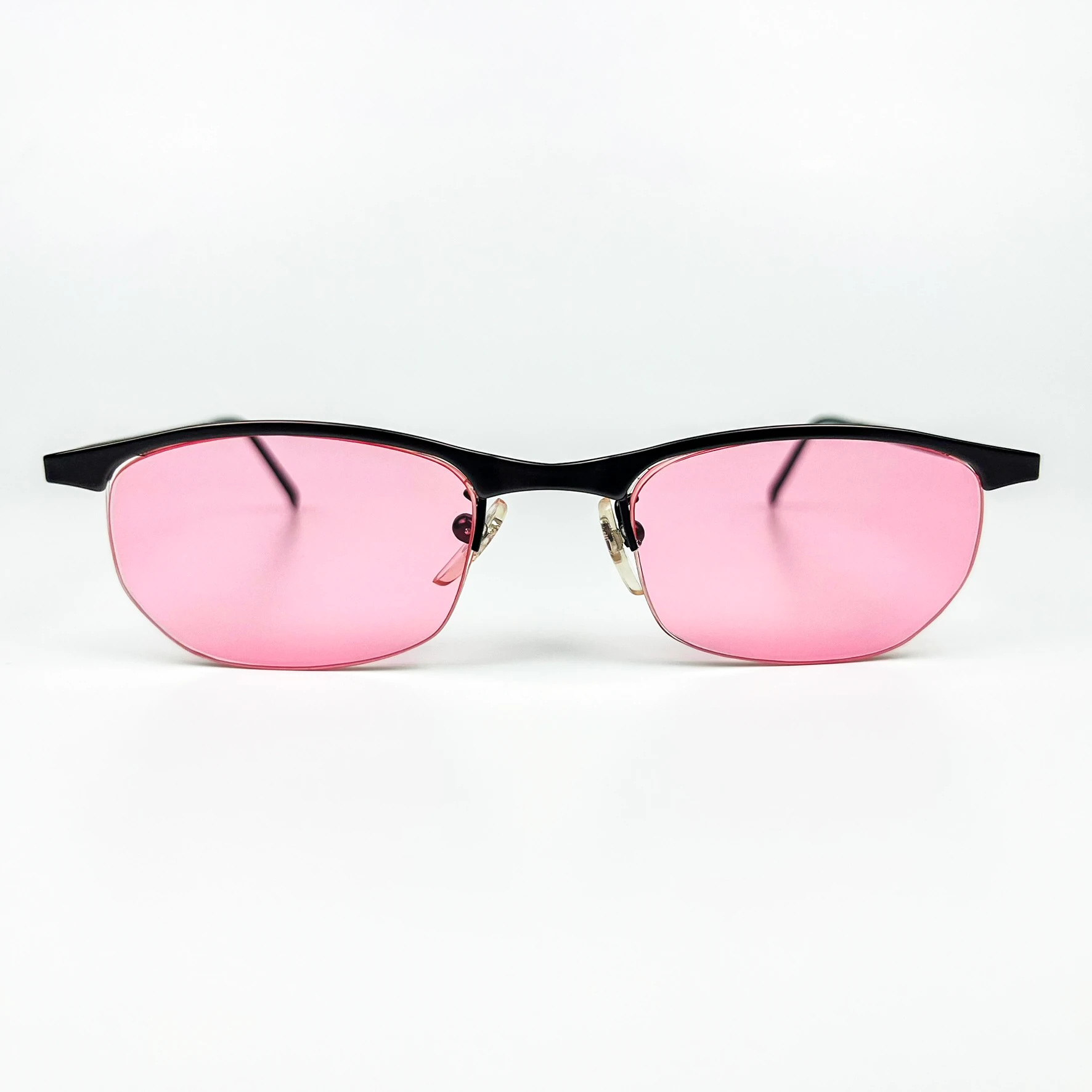 Vintage Güneş Gözlüğü – 90’lar Retro – Mor Metal Çerçeve, Pembe Cam