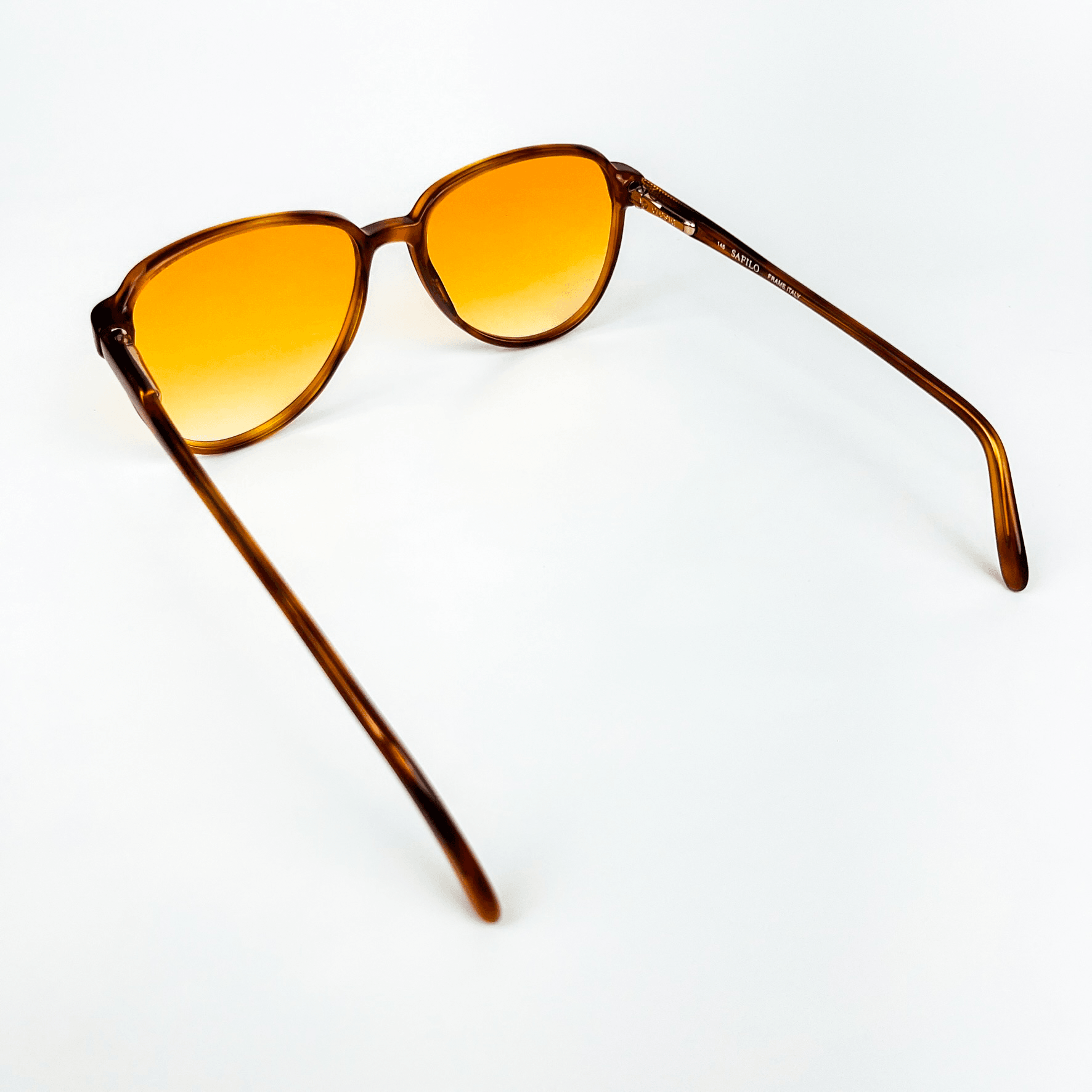 Vintage Güneş Gözlüğü – 70’ler Retro Kahverengi Kemik Çerçeve & Turuncu Degrade Cam OSV719