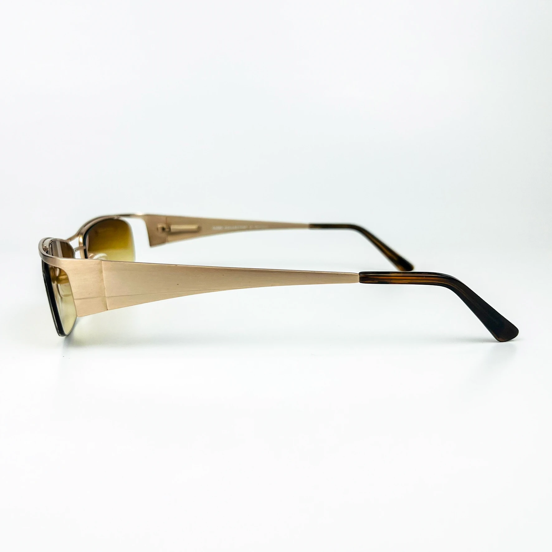 Vintage Güneş Gözlüğü – 90’lar Retro – Gold Metal Çerçeve, Kahverengi Degrade Cam