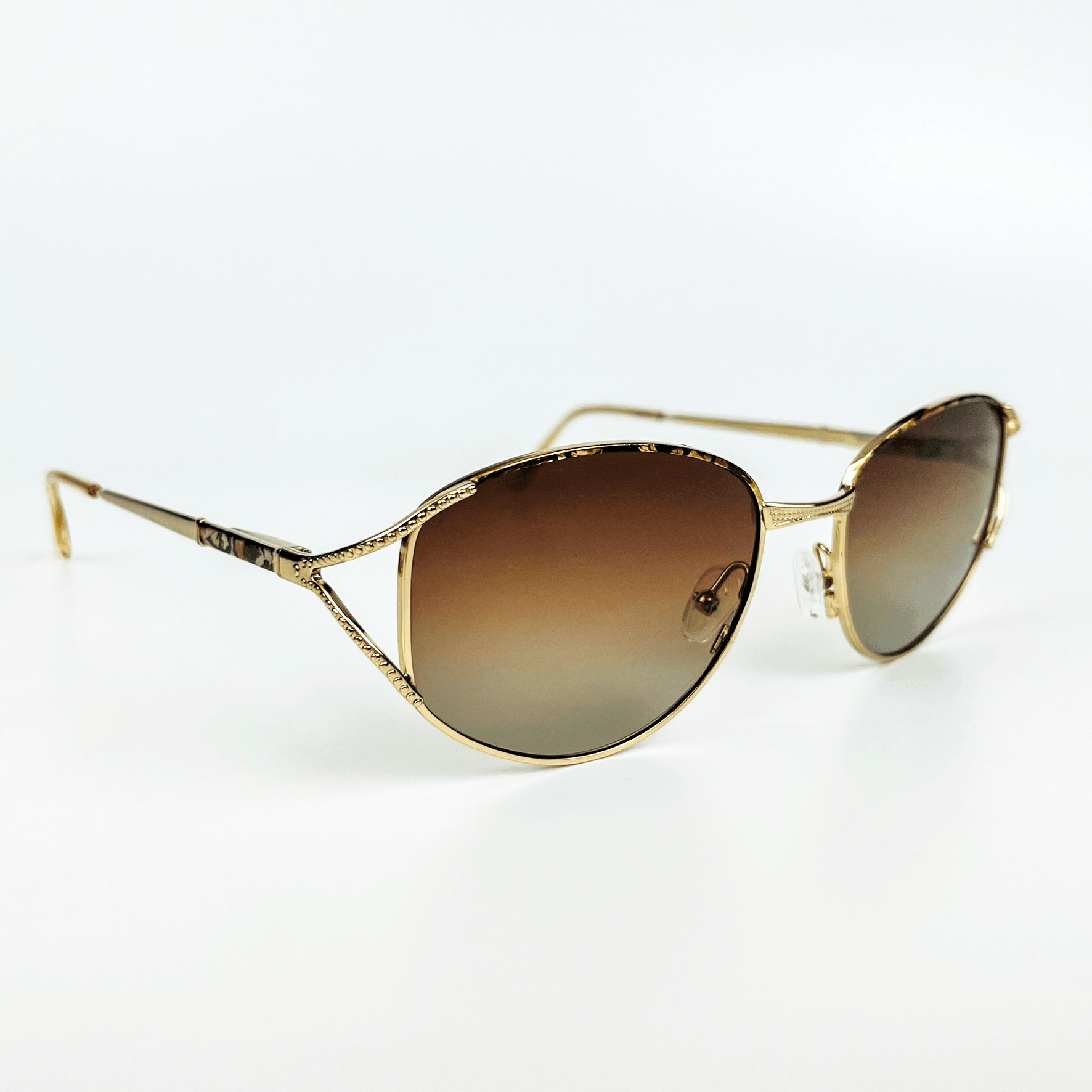 Vintage Güneş Gözlüğü – Kahverengi Degrade Camlı Retro Model – Desenli Saplı Gold Çerçeve OSV606