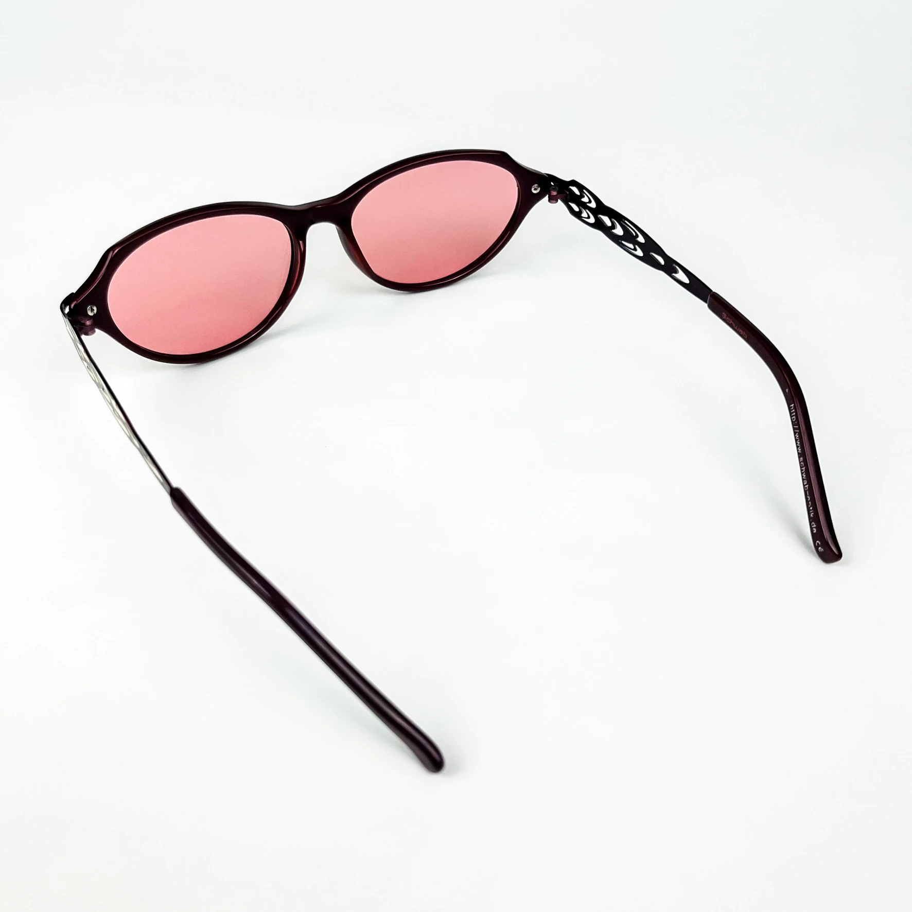 Vintage Güneş Gözlüğü – 2000’ler Retro – Bordo Kemik Çerçeve, Pembe Cam