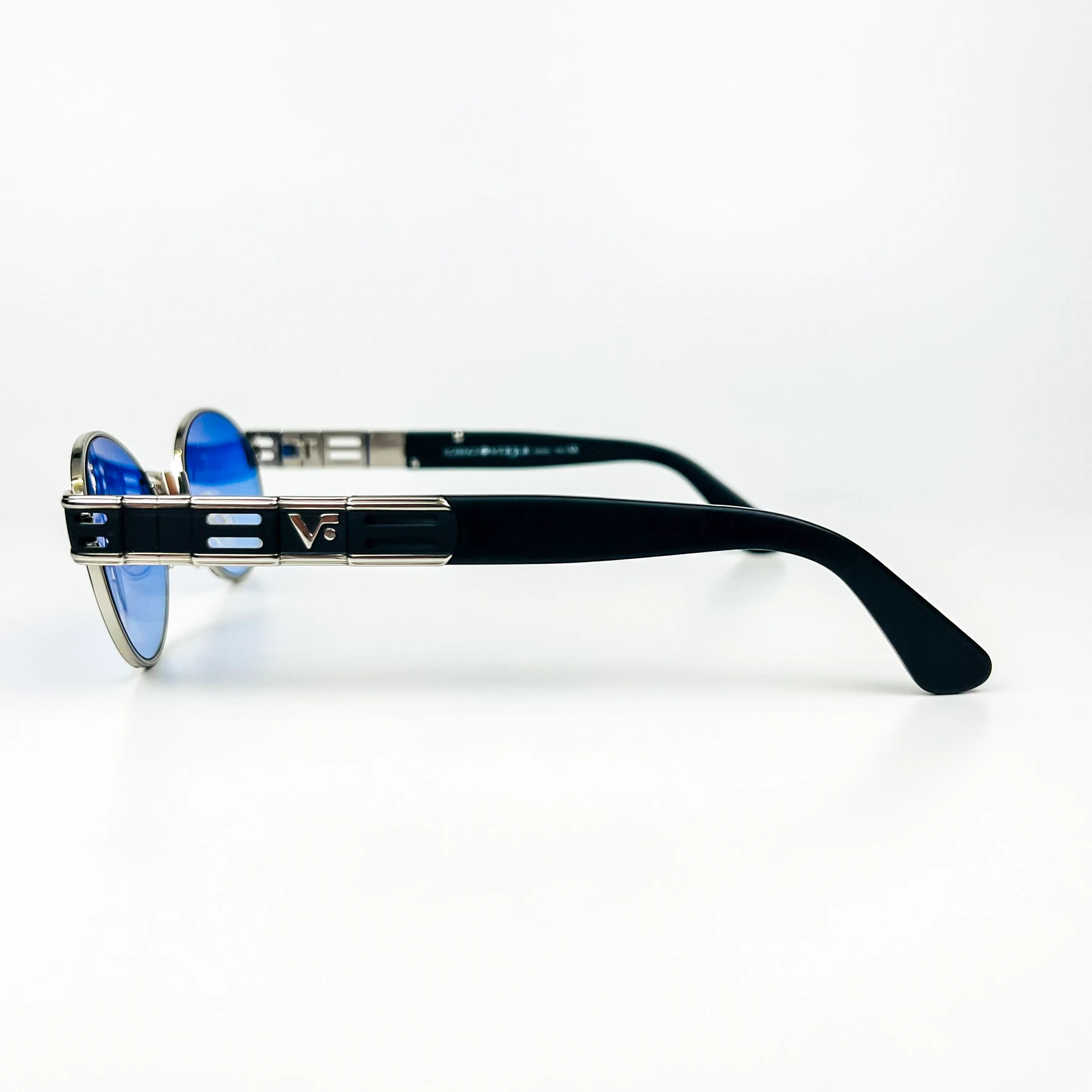 Vintage Güneş Gözlüğü – 90’lar Retro – Metal Çerçeve, Mavi Degrade Cam