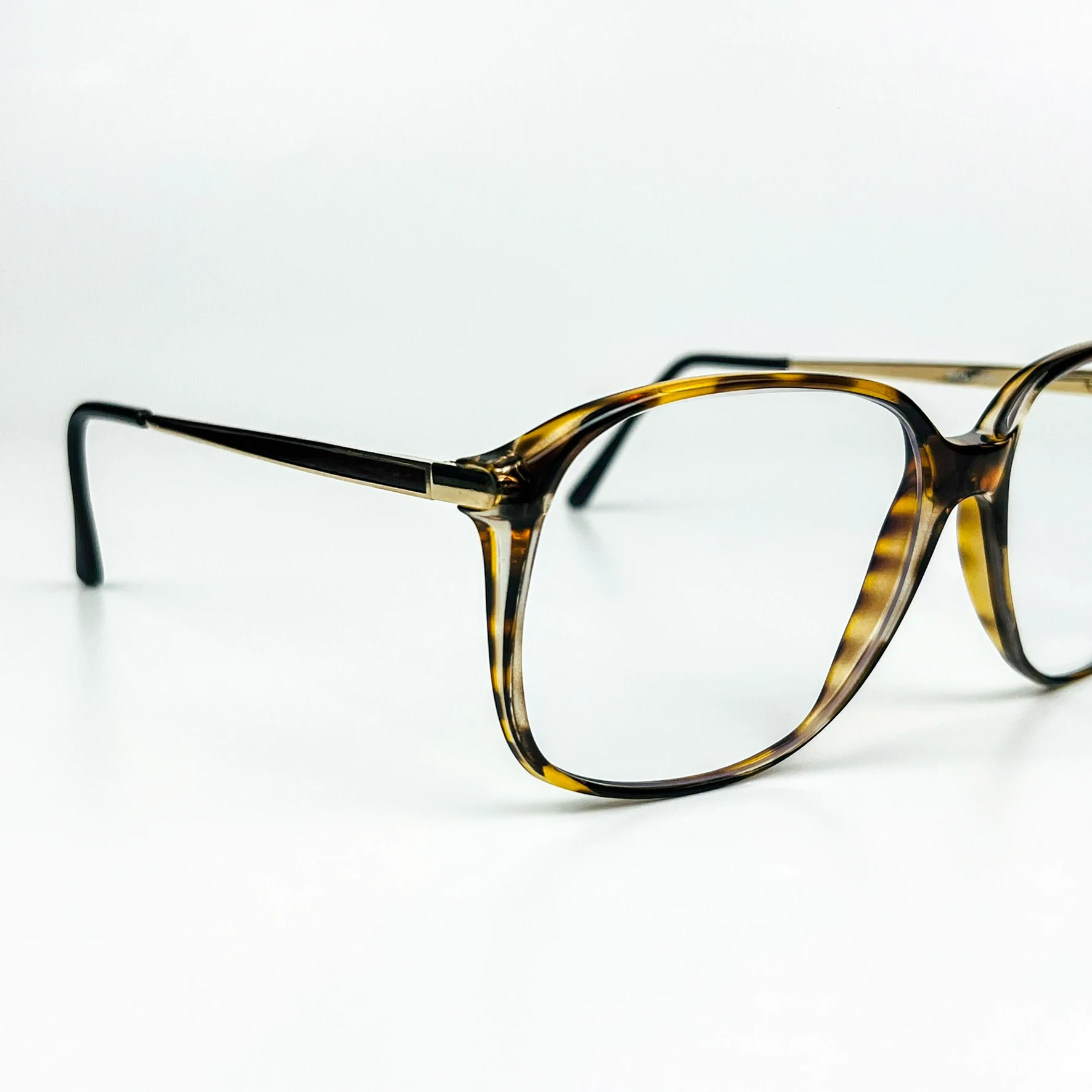 Mavi Işık Korumalı Vintage Gözlük – 80’ler Retro – Kahverengi Kemik Çerçeve