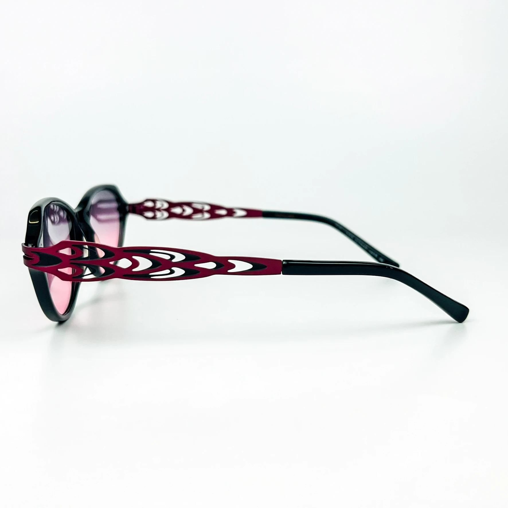 Vintage Güneş Gözlüğü – 2000’ler Retro – Kemik Çerçeve, Mor Degrade Cam