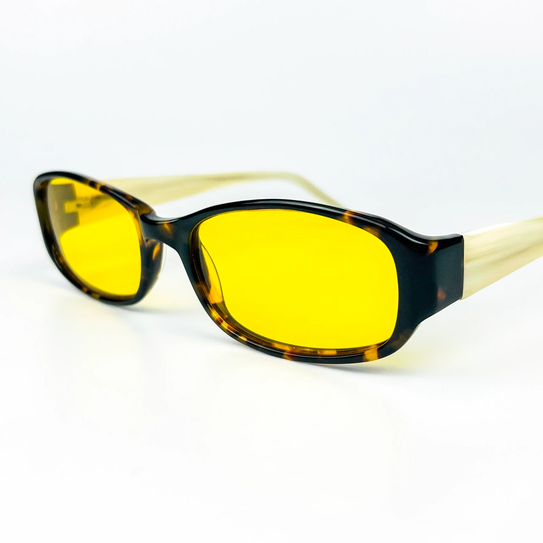 Vintage Güneş Gözlüğü – 90’lar Retro – Kahverengi Kemik Çerçeve, Sarı Polarize Cam