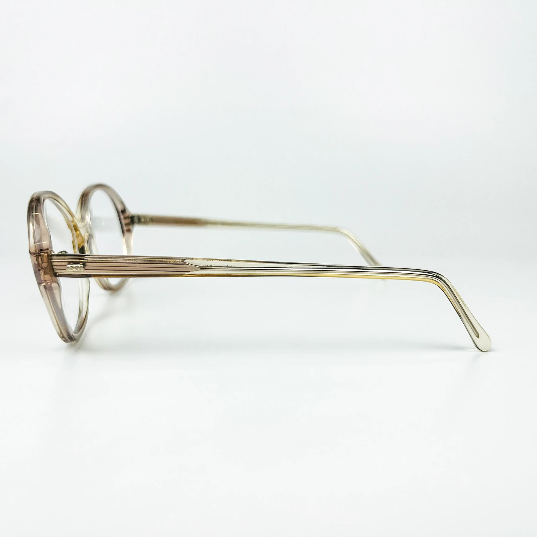 Mavi Işık Korumalı Vintage Gözlük – 70’ler Retro – Şeffaf Kemik Çerçeve