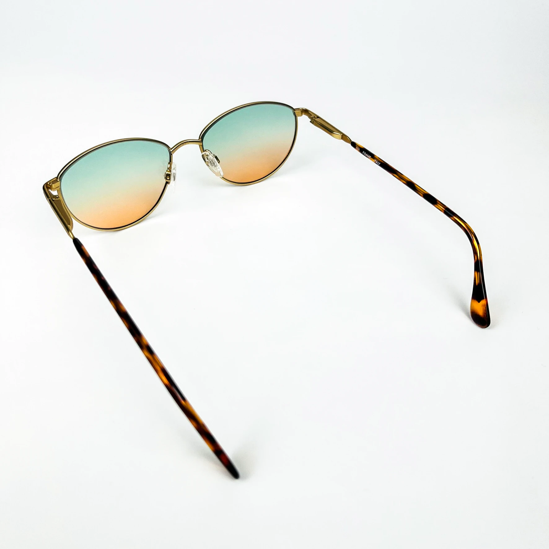 Vintage Güneş Gözlüğü – 90’lar Retro – Gold Metal Çerçeve, Yeşil-Turuncu Degrade Cam