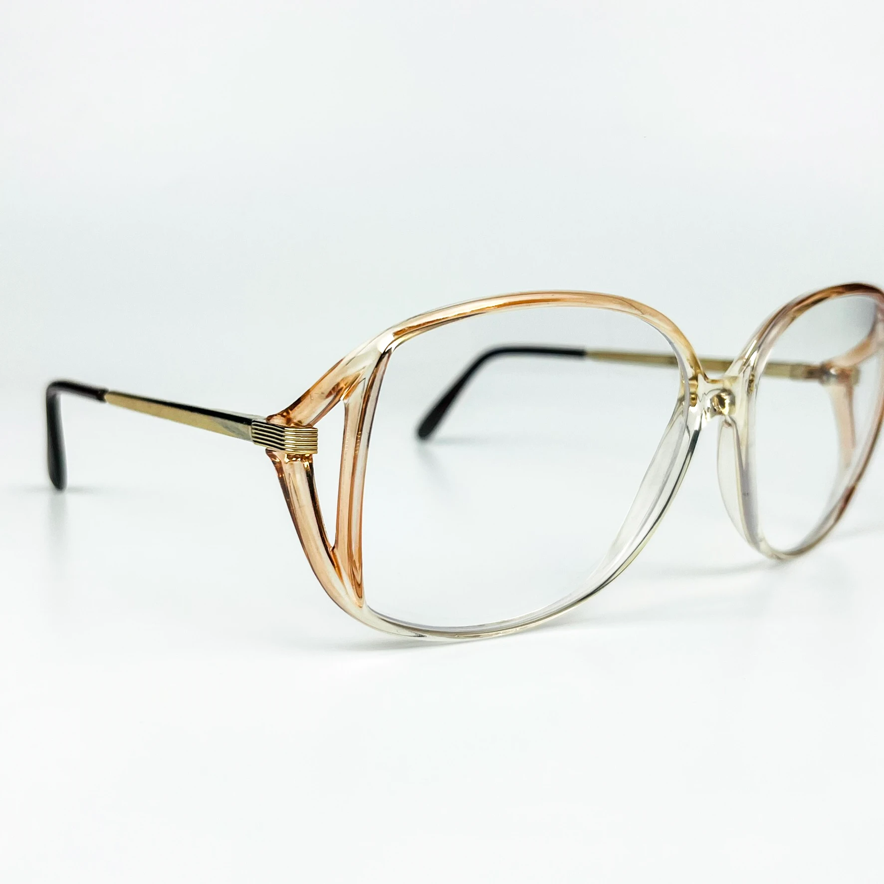 Mavi Işık Korumalı Vintage Gözlük – 70’ler Retro – Kemik Çerçeve