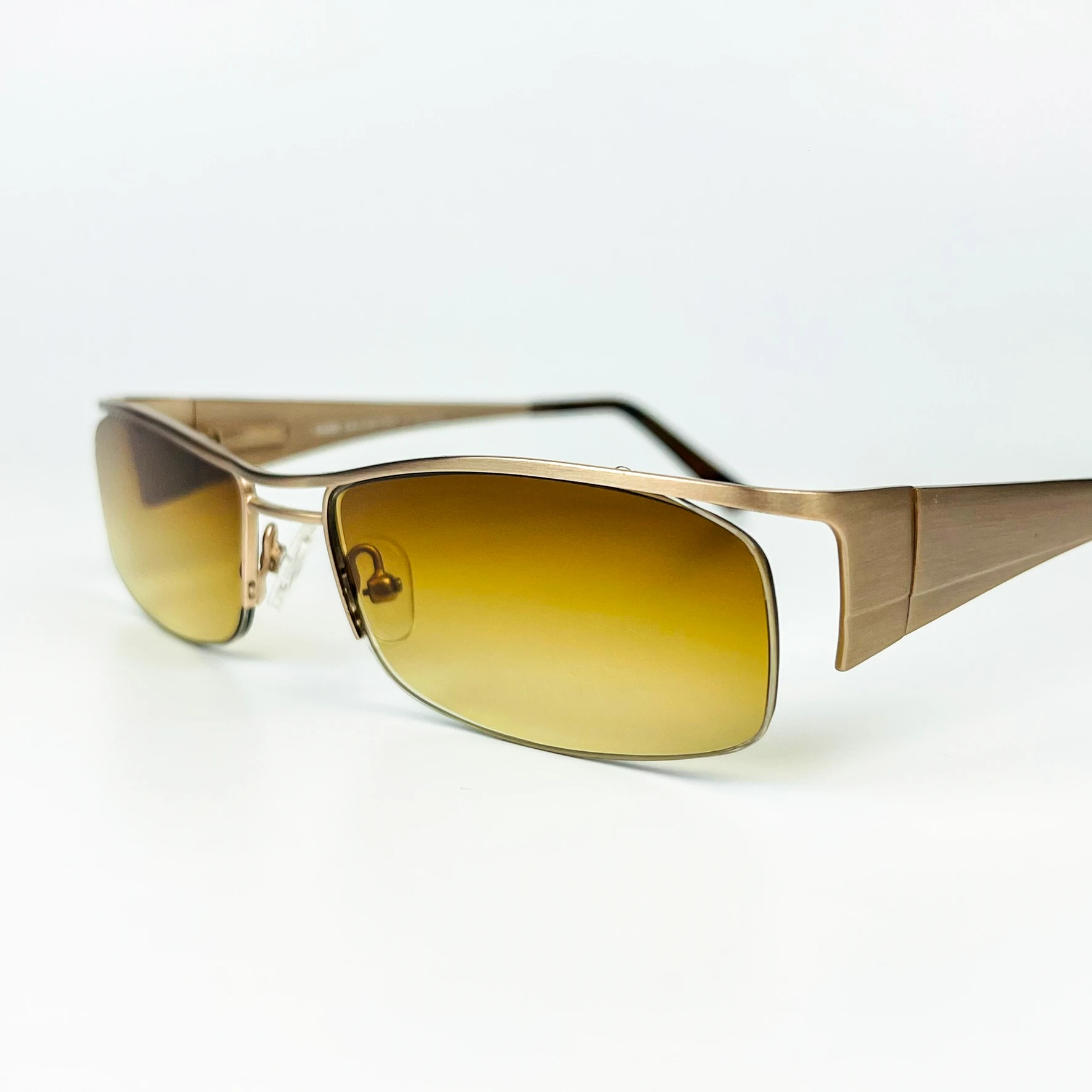 Vintage Güneş Gözlüğü – 90’lar Retro – Gold Metal Çerçeve, Kahverengi Degrade Cam