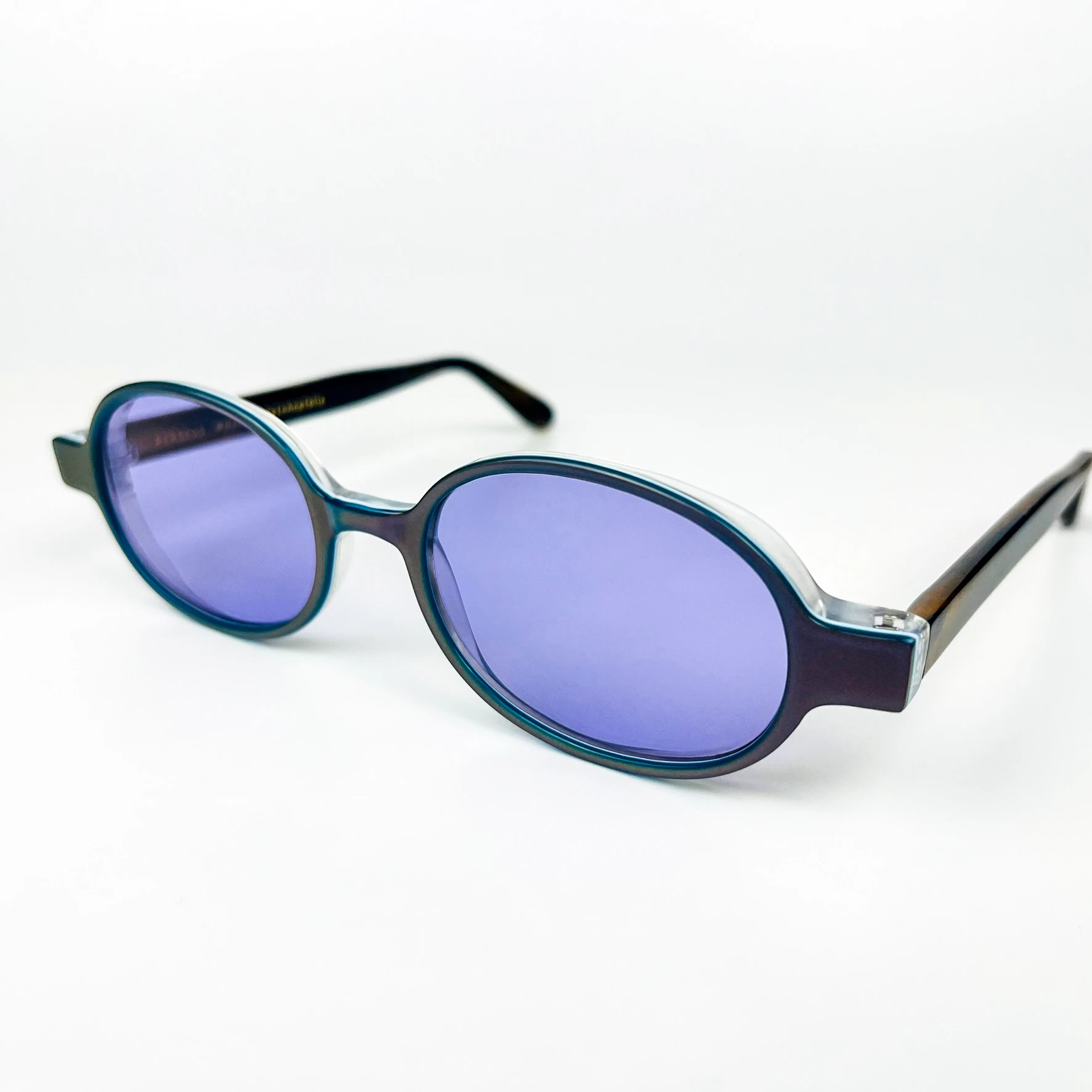 Vintage Güneş Gözlüğü – 2000’ler Retro – Kemik Çerçeve, Mor Cam