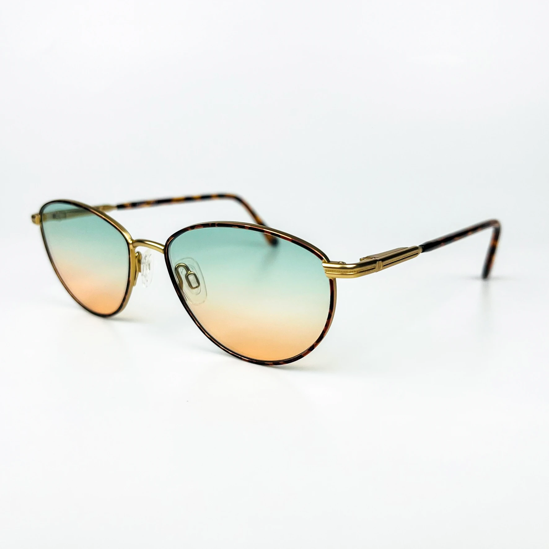 Vintage Güneş Gözlüğü – 90’lar Retro – Gold Metal Çerçeve, Yeşil-Turuncu Degrade Cam