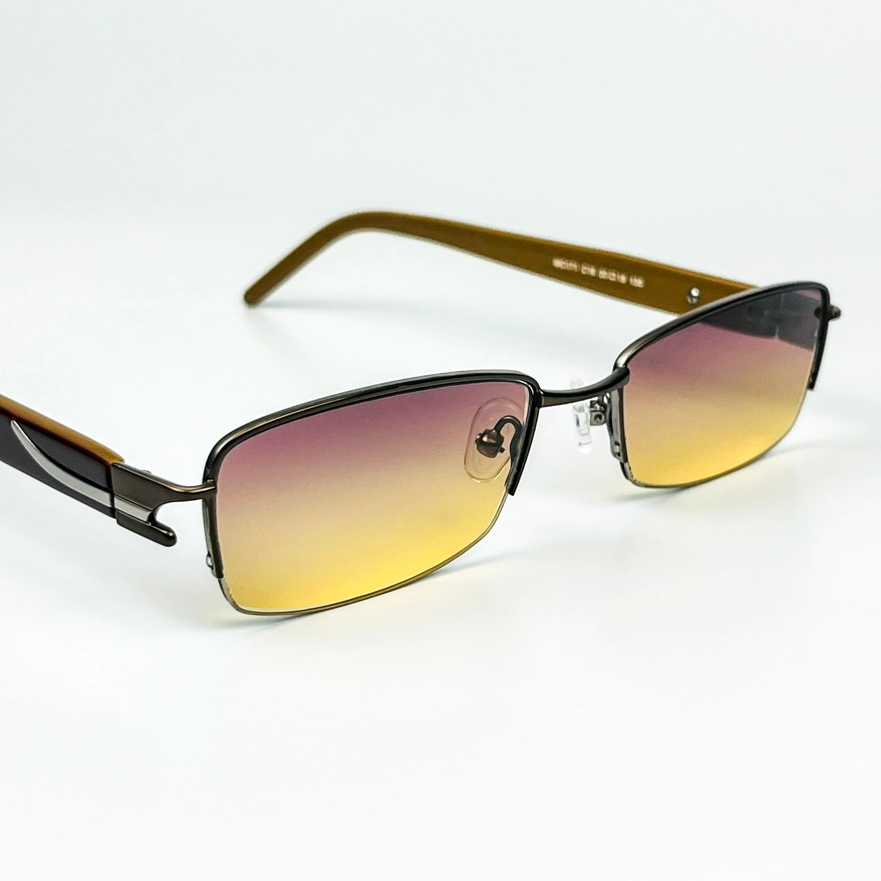 2000’ler Vintage Güneş Gözlüğü – Kahverengi Metal Çerçeve, Mor-Sarı Degrade Cam