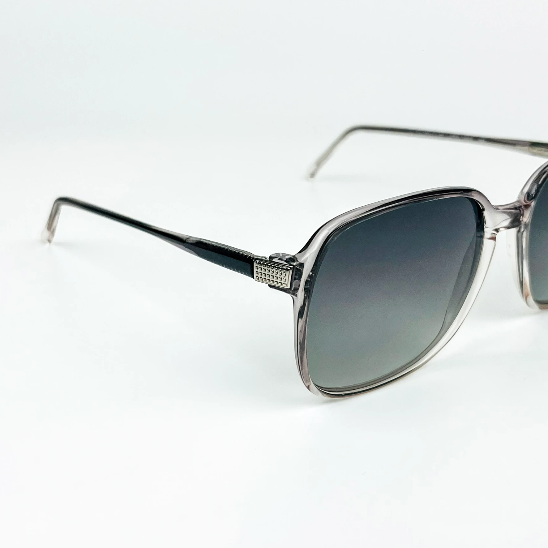 Vintage Güneş Gözlüğü – 80’ler Retro – Kemik Çerçeve, Polarize Cam