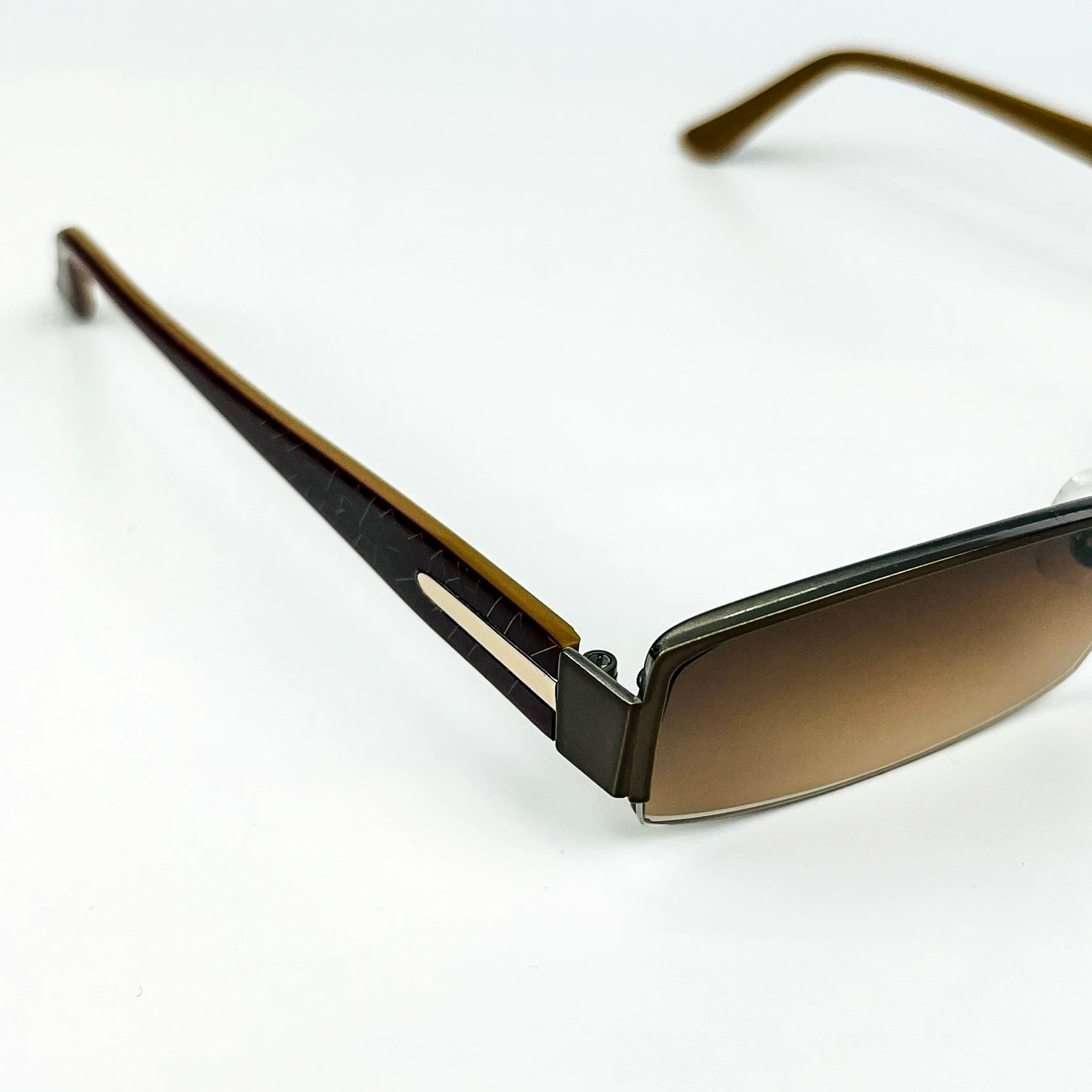 Vintage Güneş Gözlüğü – 2000’ler Retro – Metal Çerçeve, Kahverengi Degrade Cam