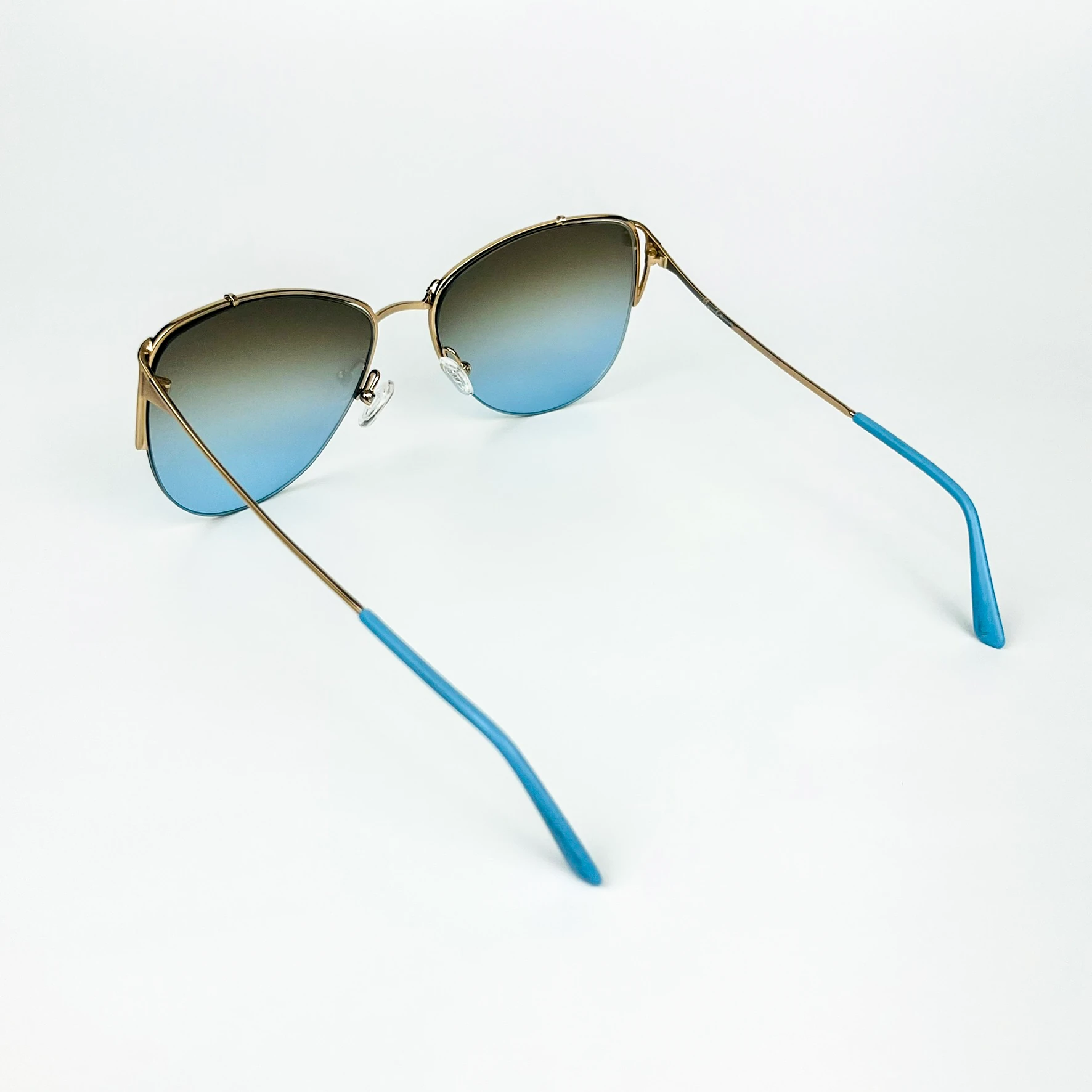 Vintage Güneş Gözlüğü – 70’ler Retro Gold Metal Çerçeve & Mavi Degrade Camlı Gözlük OSV708
