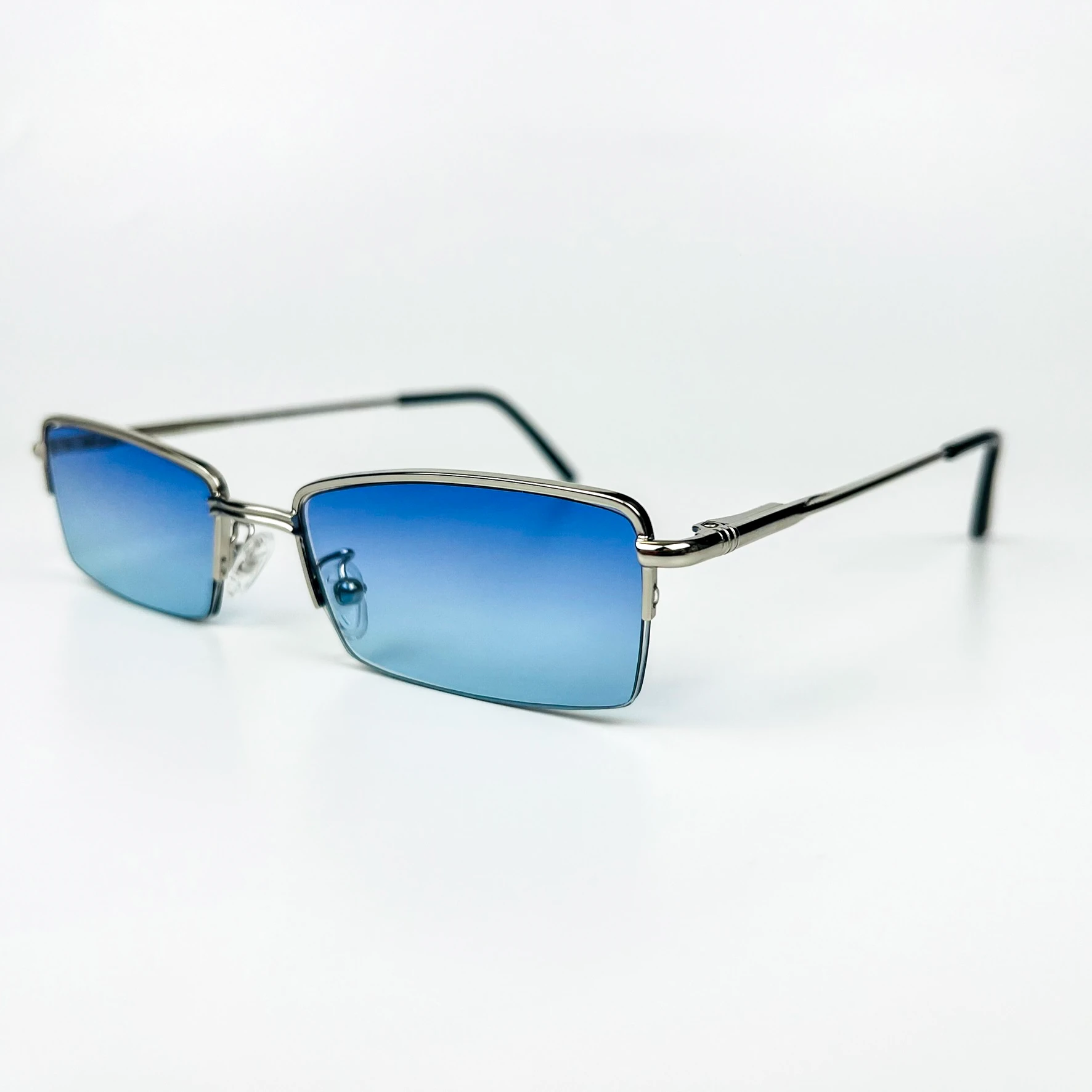 Vintage Güneş Gözlüğü – 90’lar Retro – Metal Çerçeve, Mavi Degrade Cam