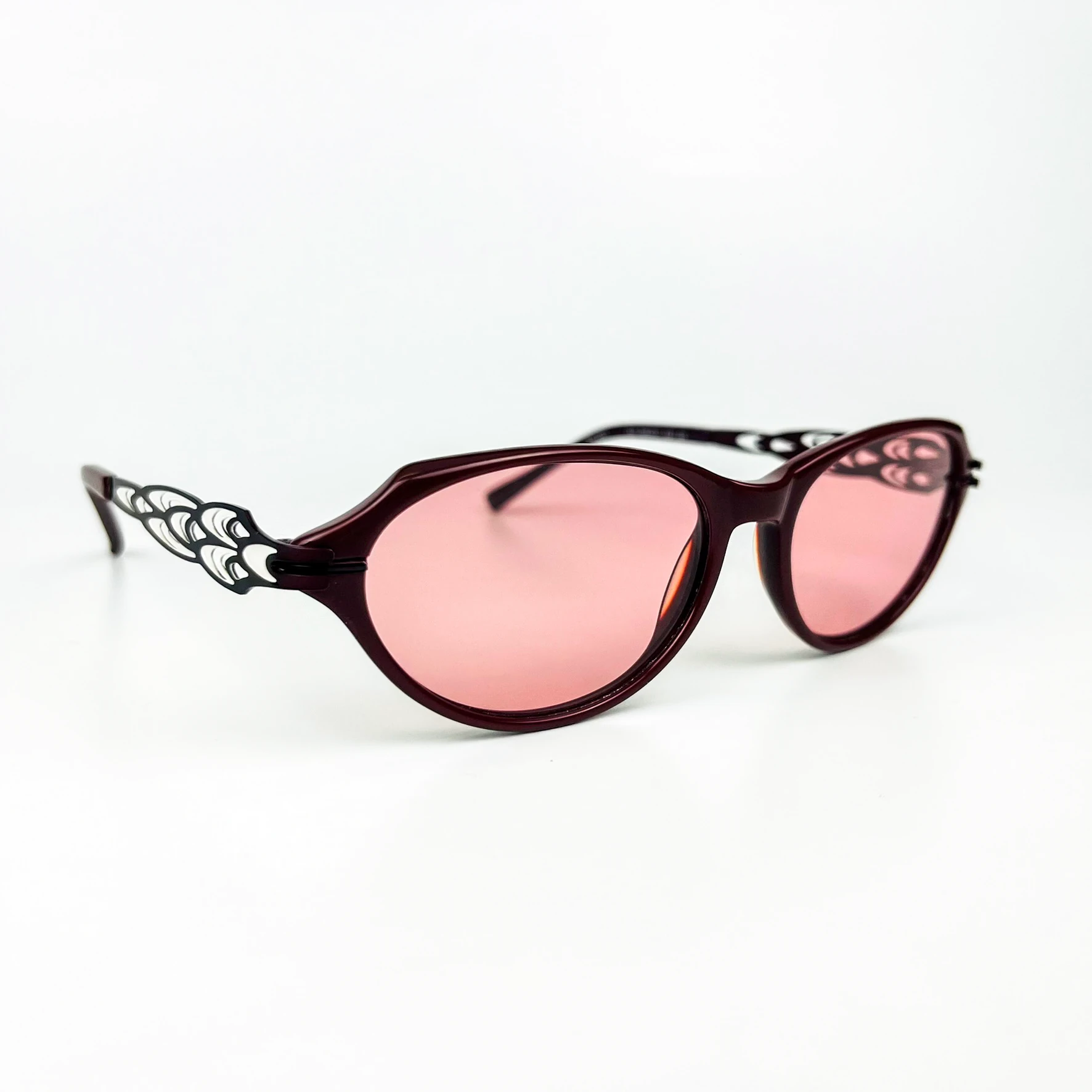 Vintage Güneş Gözlüğü – 2000’ler Retro – Bordo Kemik Çerçeve, Pembe Cam