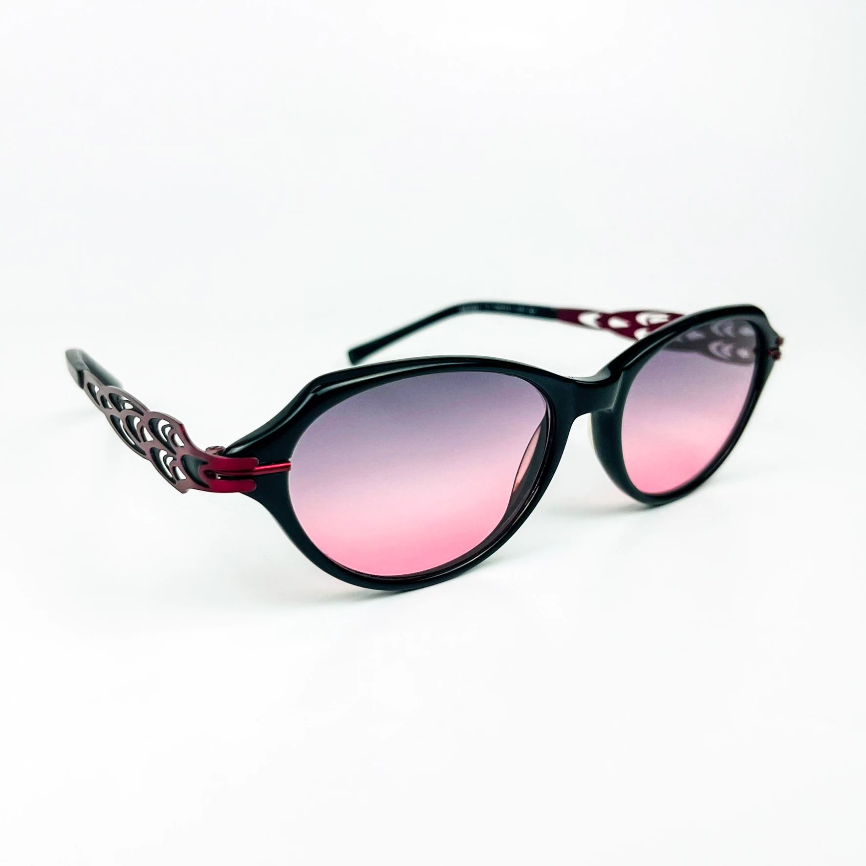 Vintage Güneş Gözlüğü – 2000’ler Retro – Kemik Çerçeve, Mor Degrade Cam