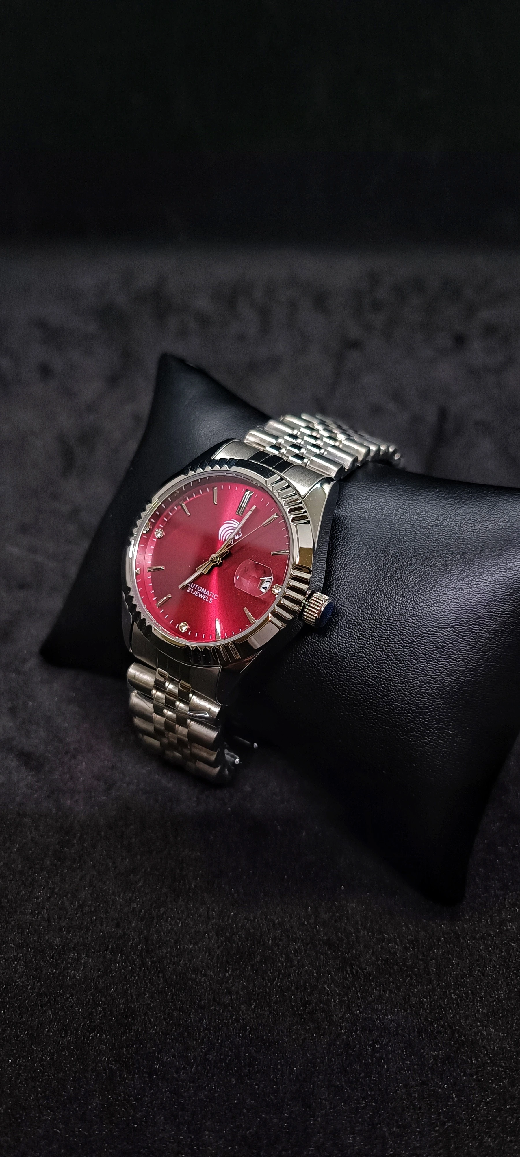 Vişne Çürüğü Otomatik Erkek Kol Saati 