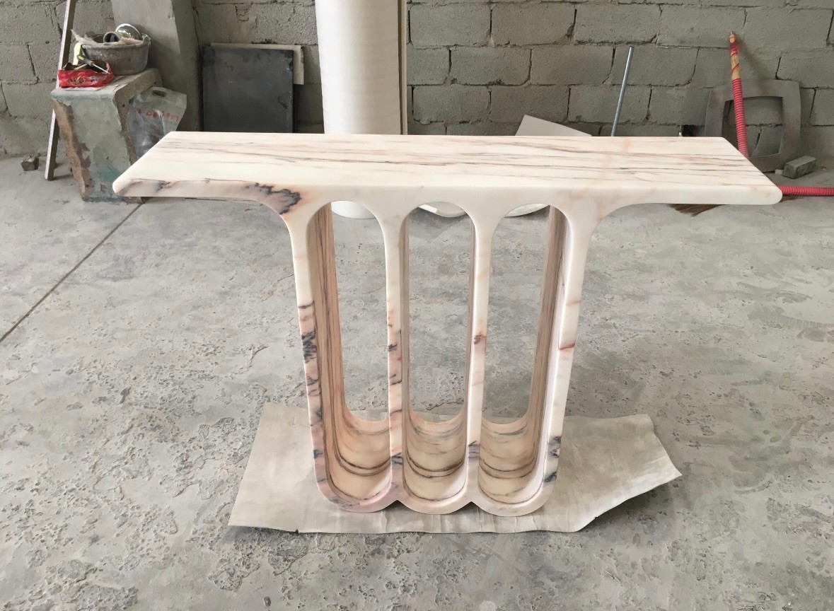 LUNA RING CONSOLE