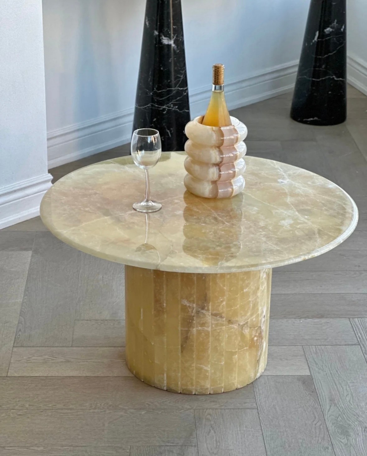 MIELE COFFEE TABLE