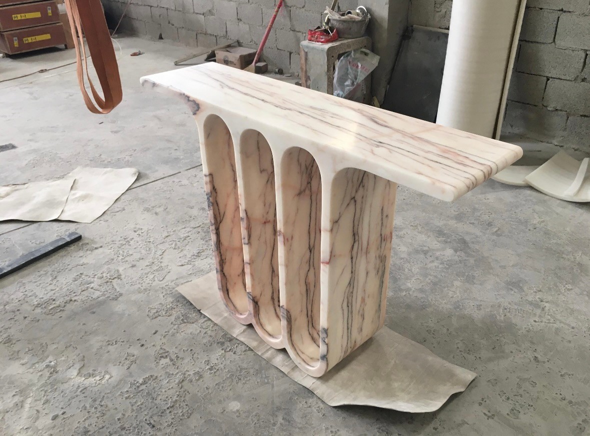LUNA RING CONSOLE