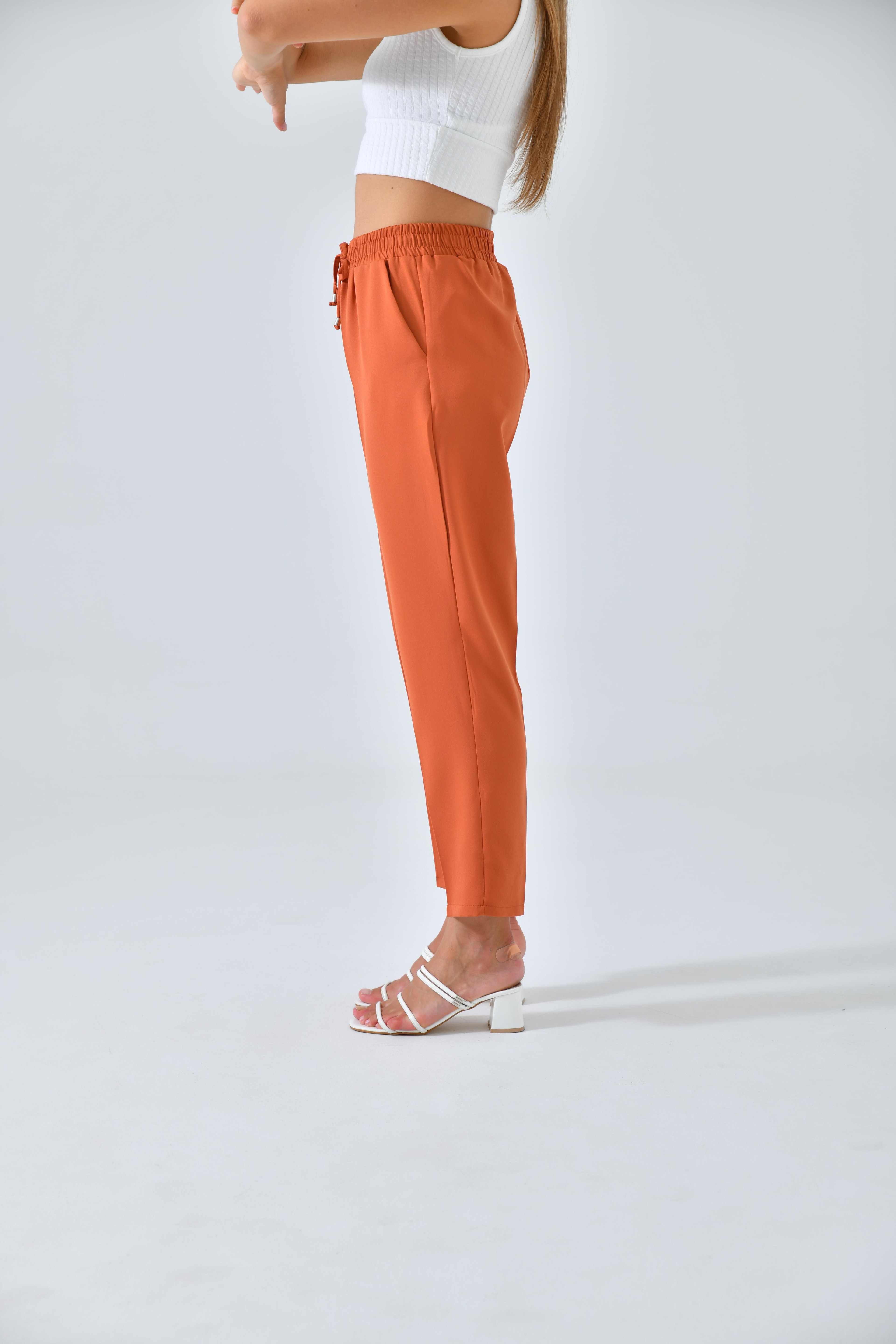 Beli Lastikli Bağcıklı Fit Pantolon