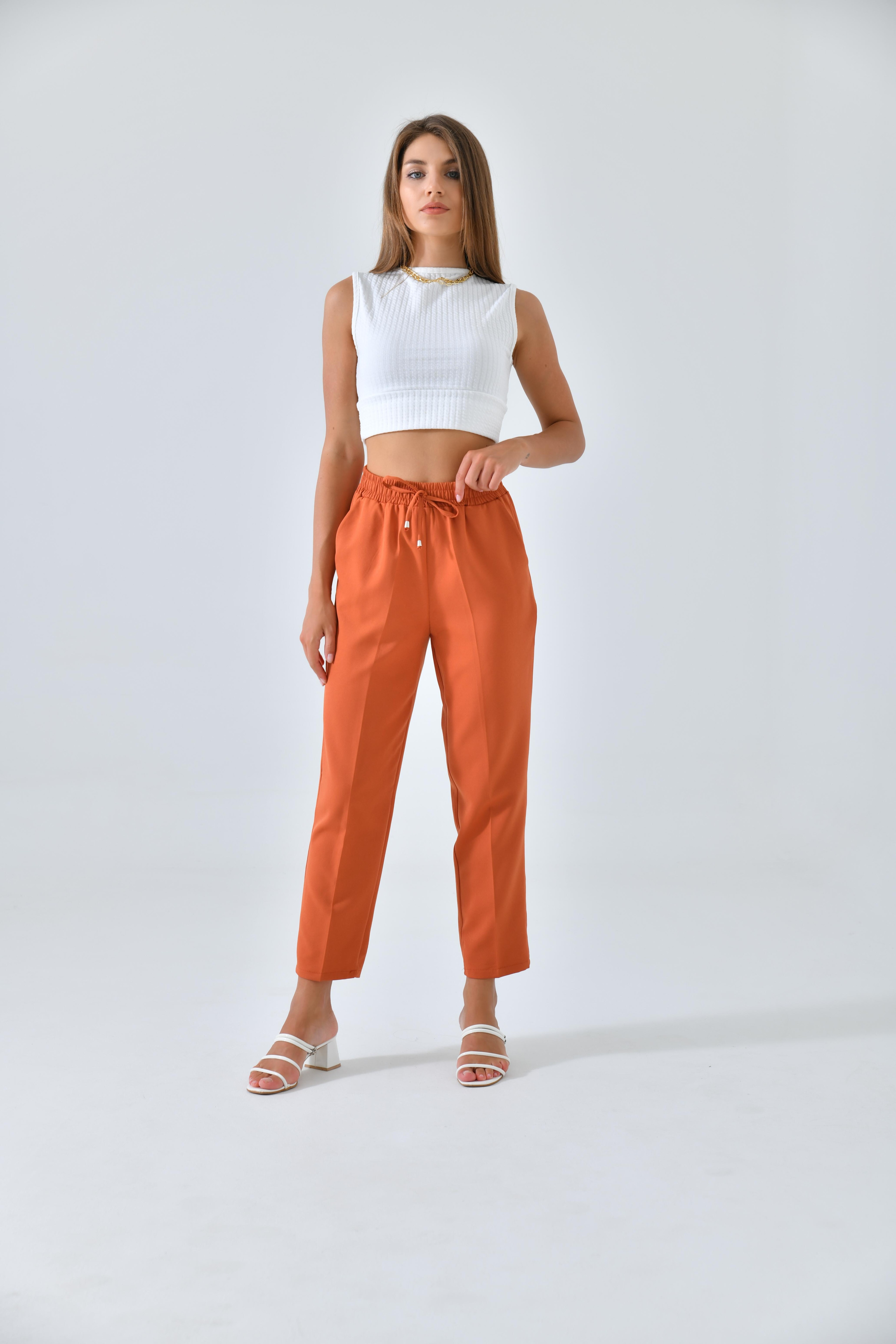Beli Lastikli Bağcıklı Fit Pantolon