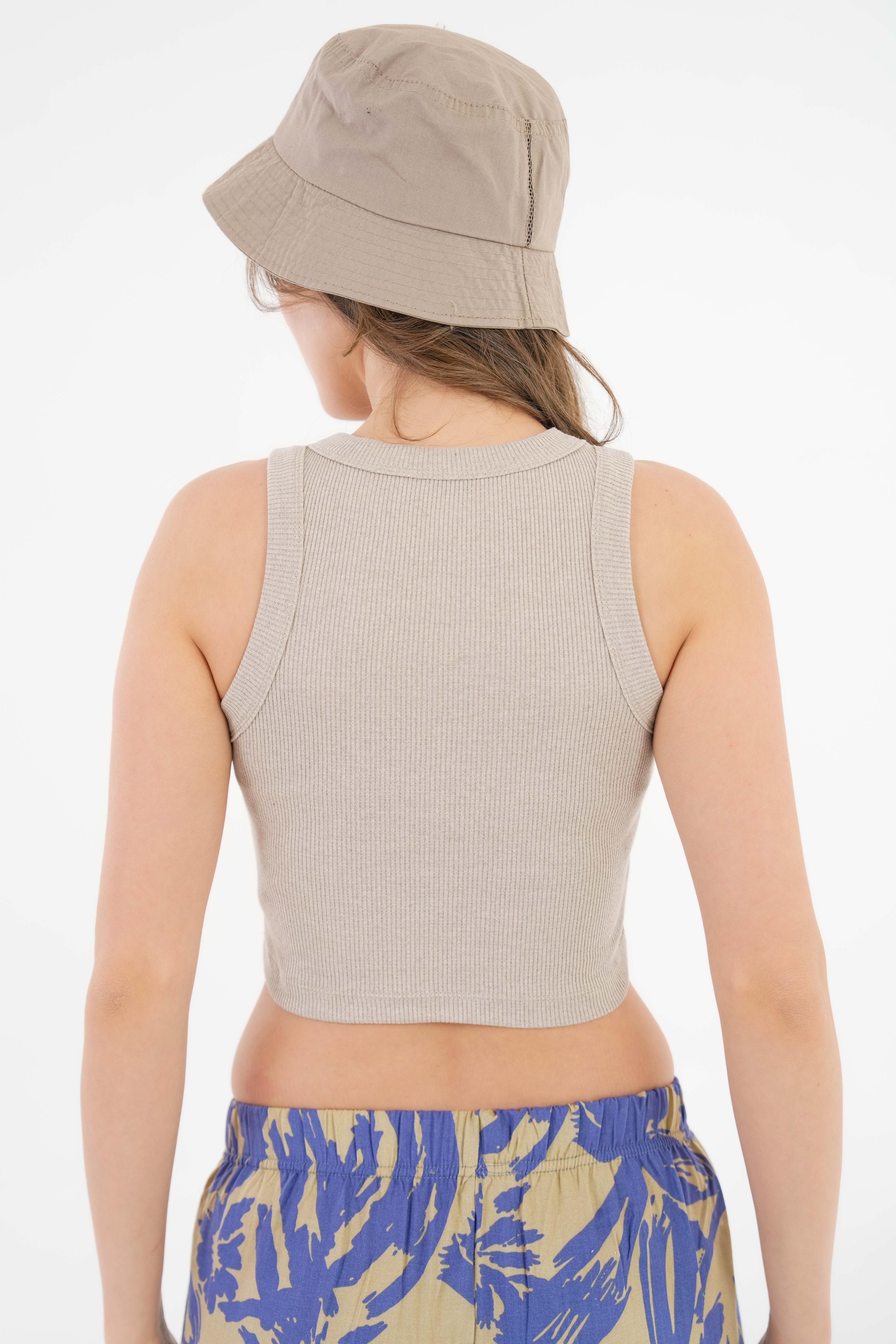 Atlet Form Yuvarlak Yaka Fitilli Örme Crop Bluz - Taş