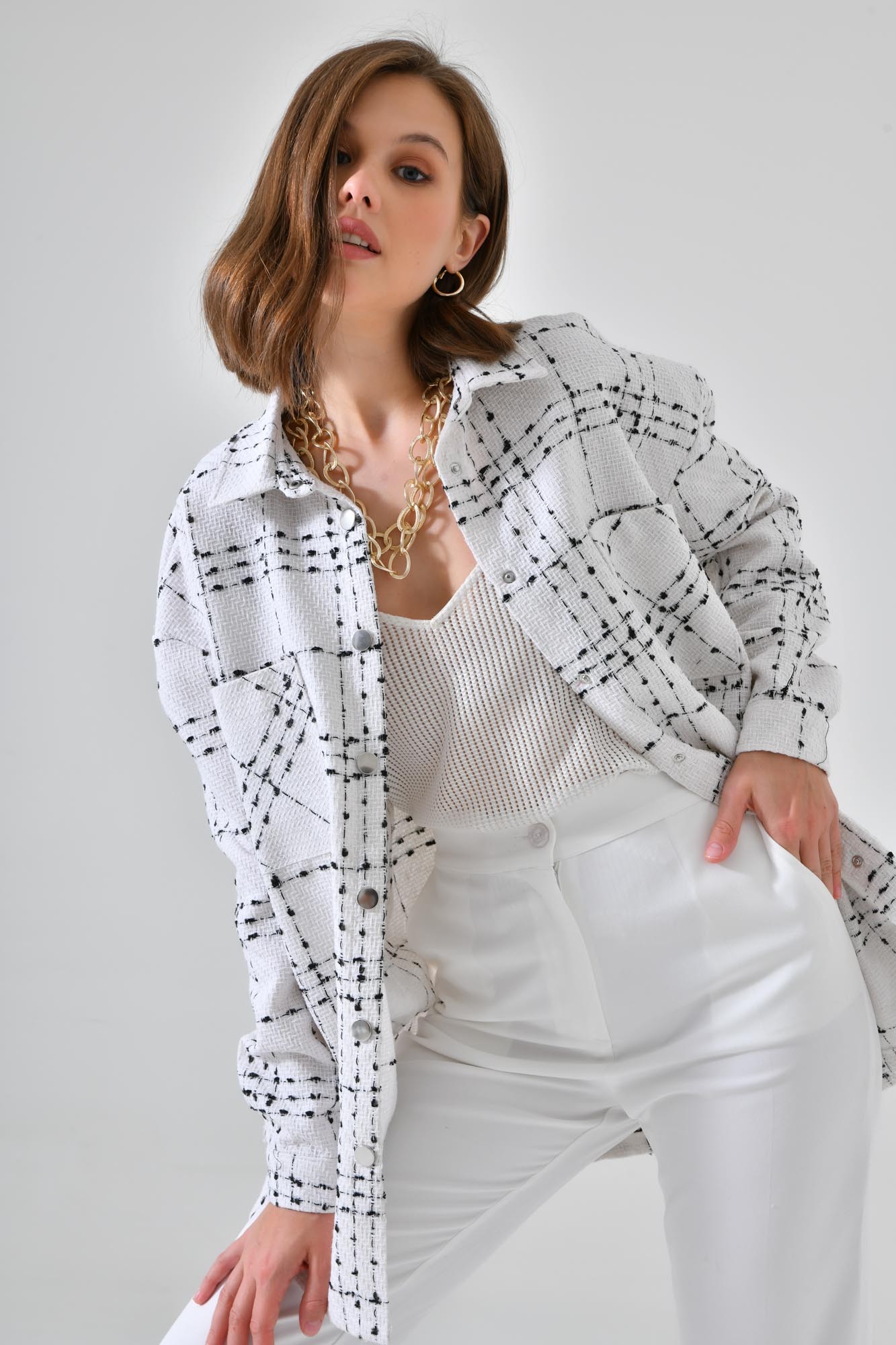 Çıtçıtlı Oversize Çift Cepli Ekoseli Gömlek