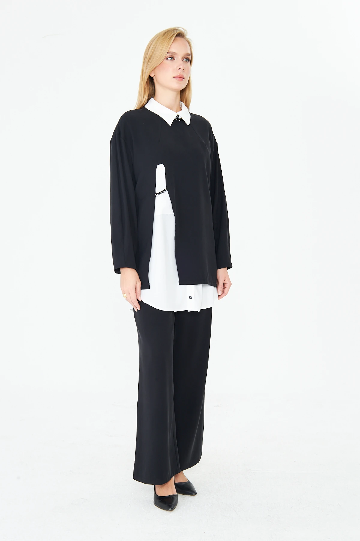 Gömlekli Cupra Takım