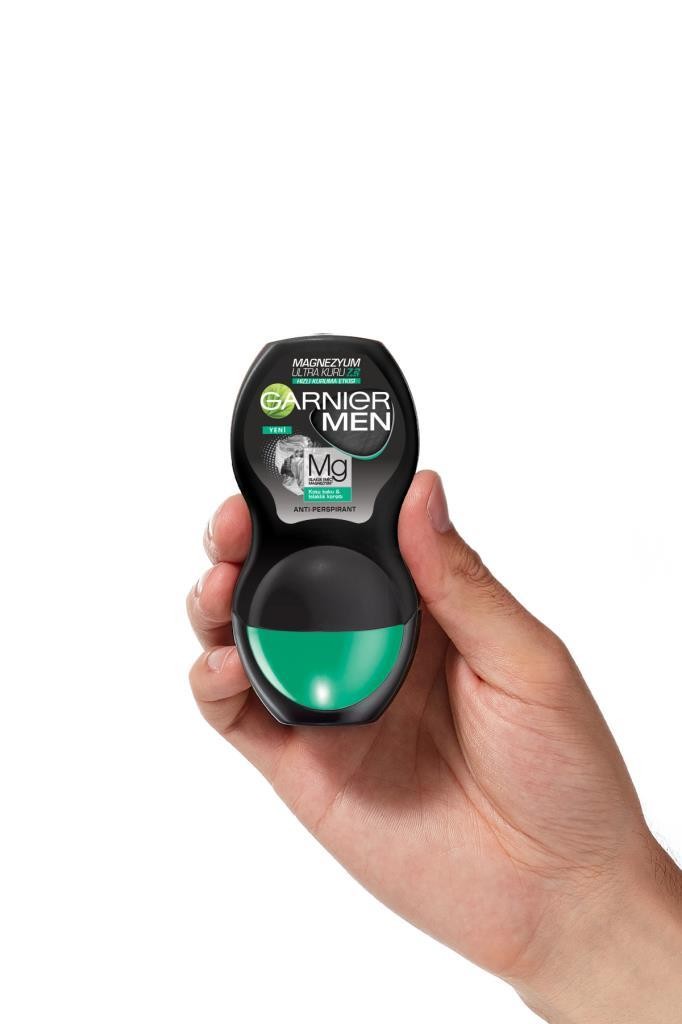 Garnier Men Magnezyum Ultra Kuru Roll-On Deodorant