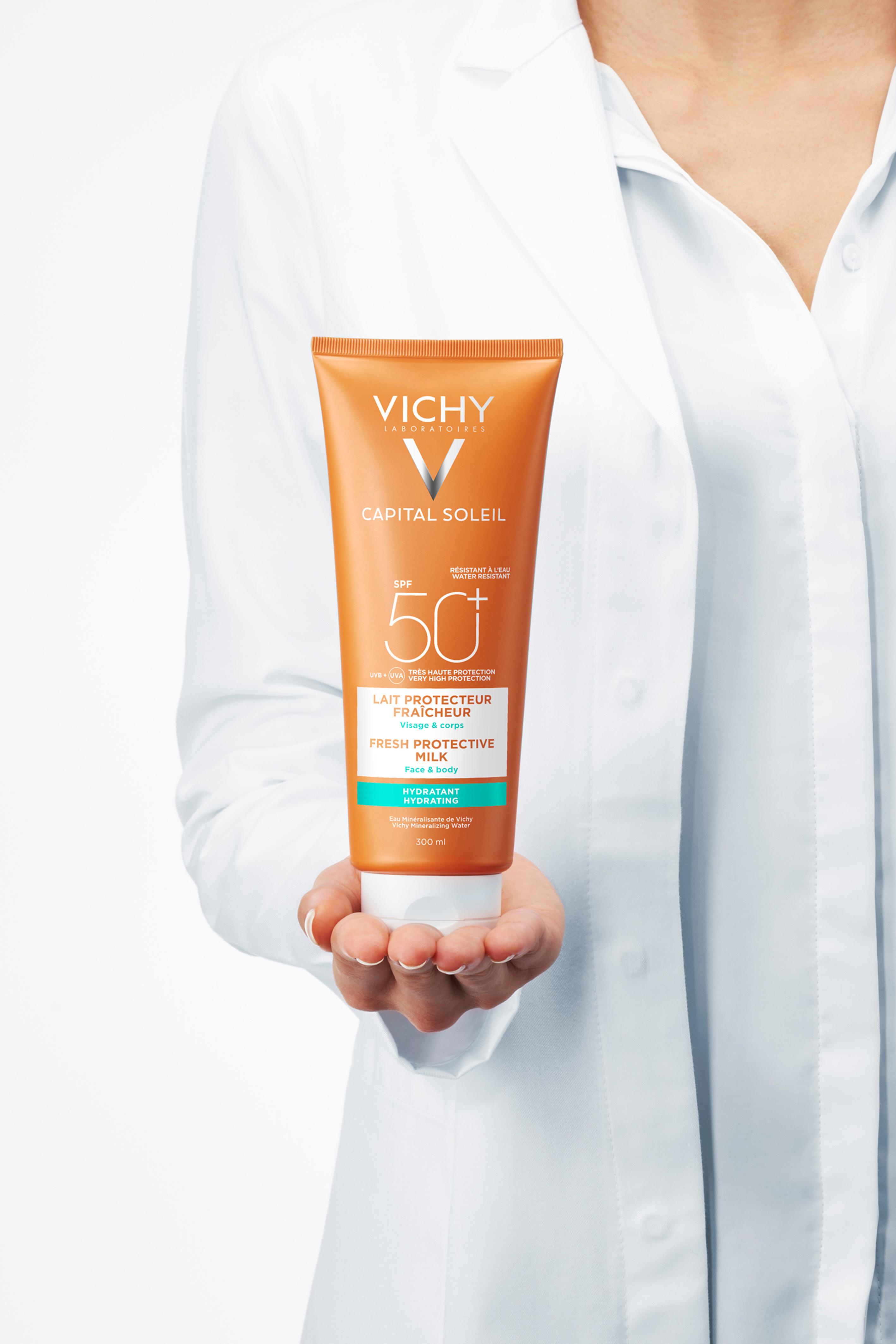 VICHY Capital Soleil Fresh Protective Milk - Çok Yüksek Korumalı Yüz ve Vücut Sütü - SPF 50+ - 300 Ml