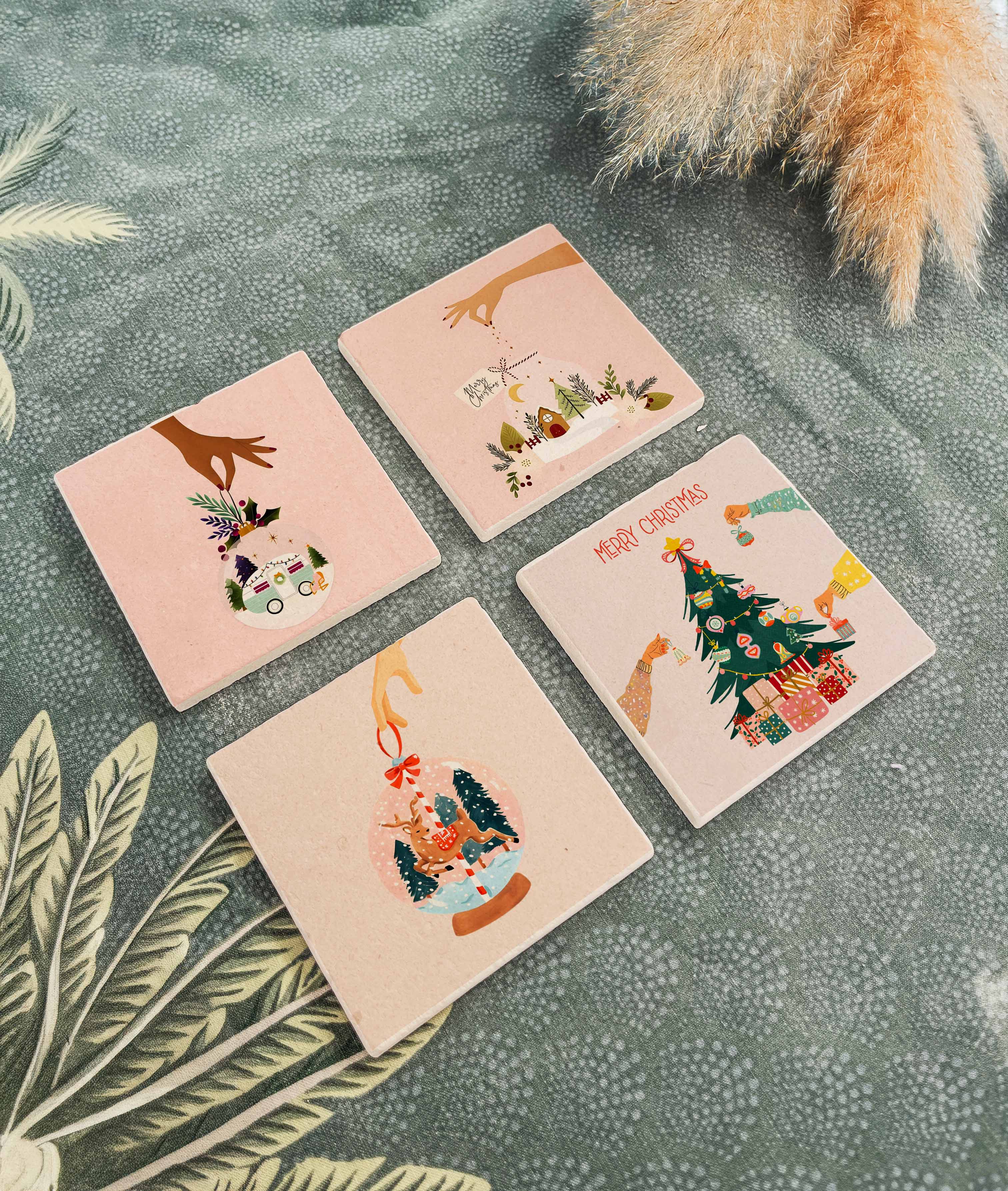 Pembe Kar Küresi Desenli Doğal Taş Bardak Altlığı, Yılbaşı Temalı, Yılbaşı Hediyesi, 4’lü