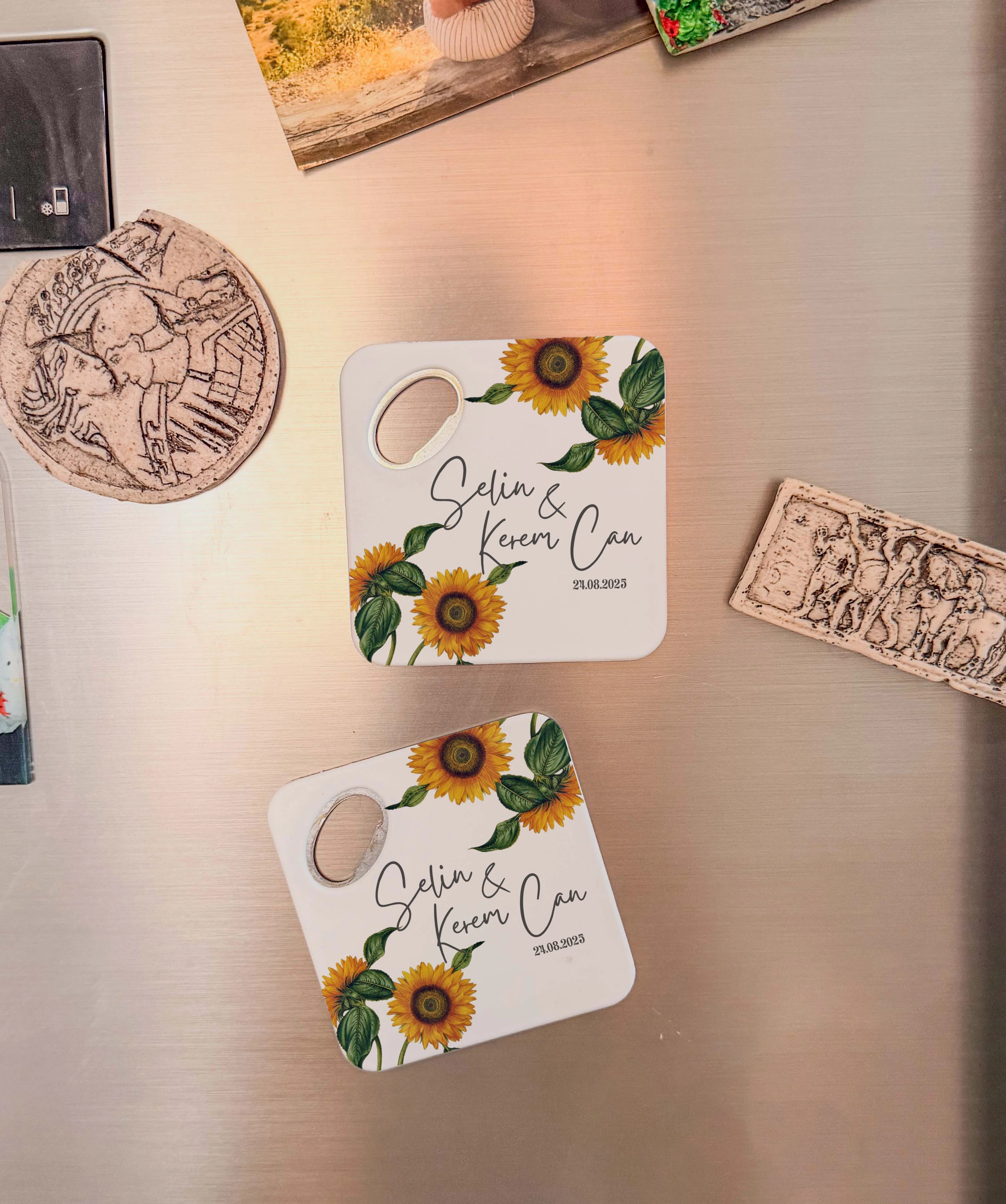 Ayçiçek desenli beyaz tasarım magnet açacak bardak altlığı kişiye özel düğün nişan hediyelik 20 adet