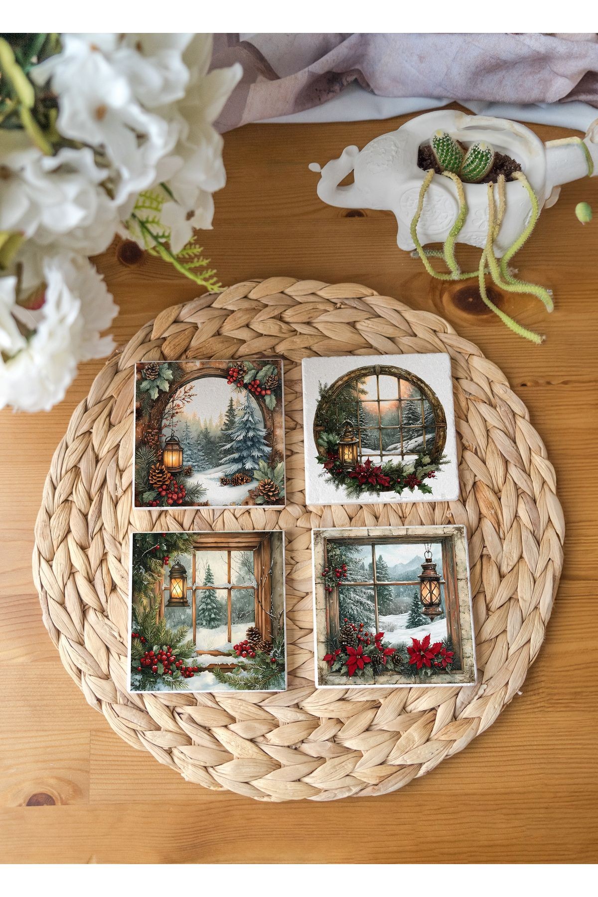 Arslat Atölye Vintage Yılbaşı Postcard Temalı 4’lü Set Bardak Altlığı Doğal Taş Traverten (10x10 cm)