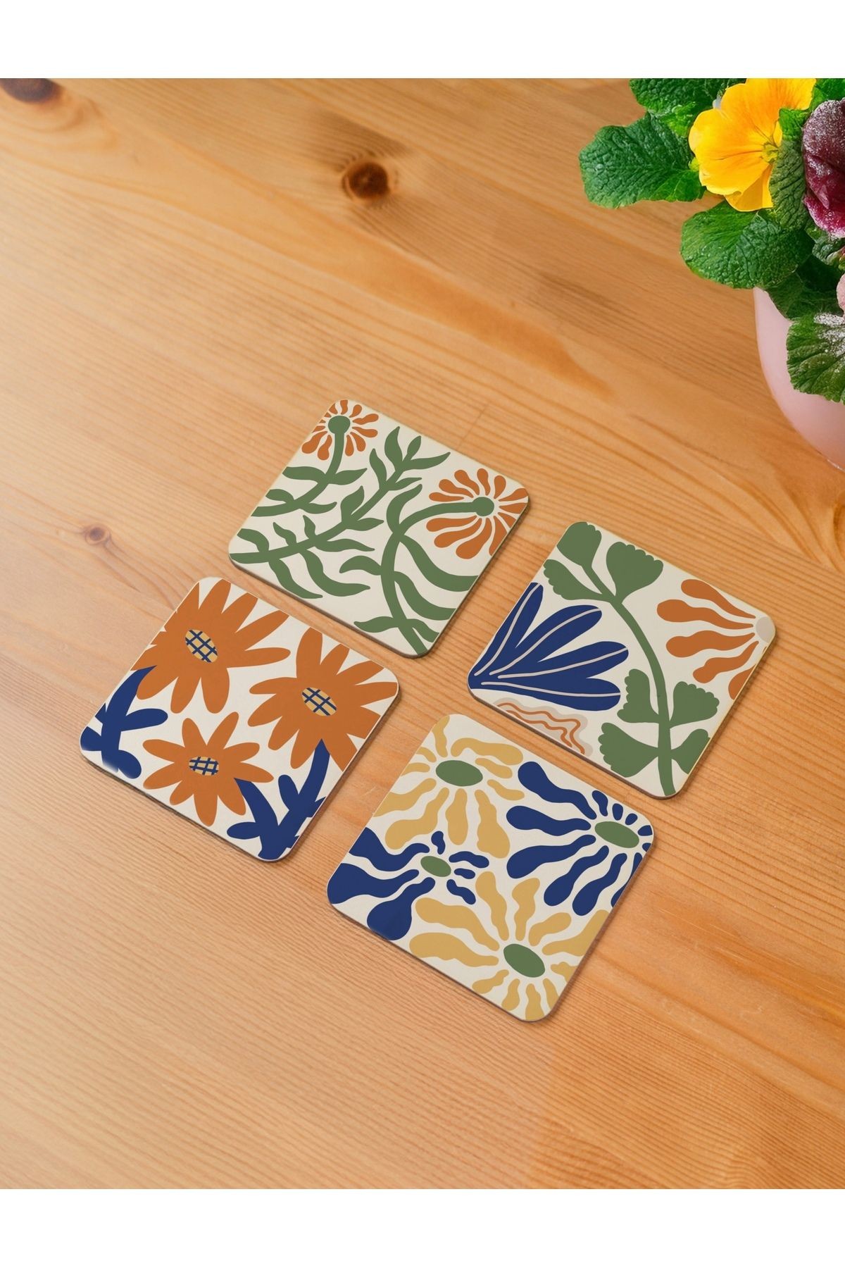 Atölye Çiçek Desenli Ahşap Bardak Altlığı 4’lü Set (10x10 cm)