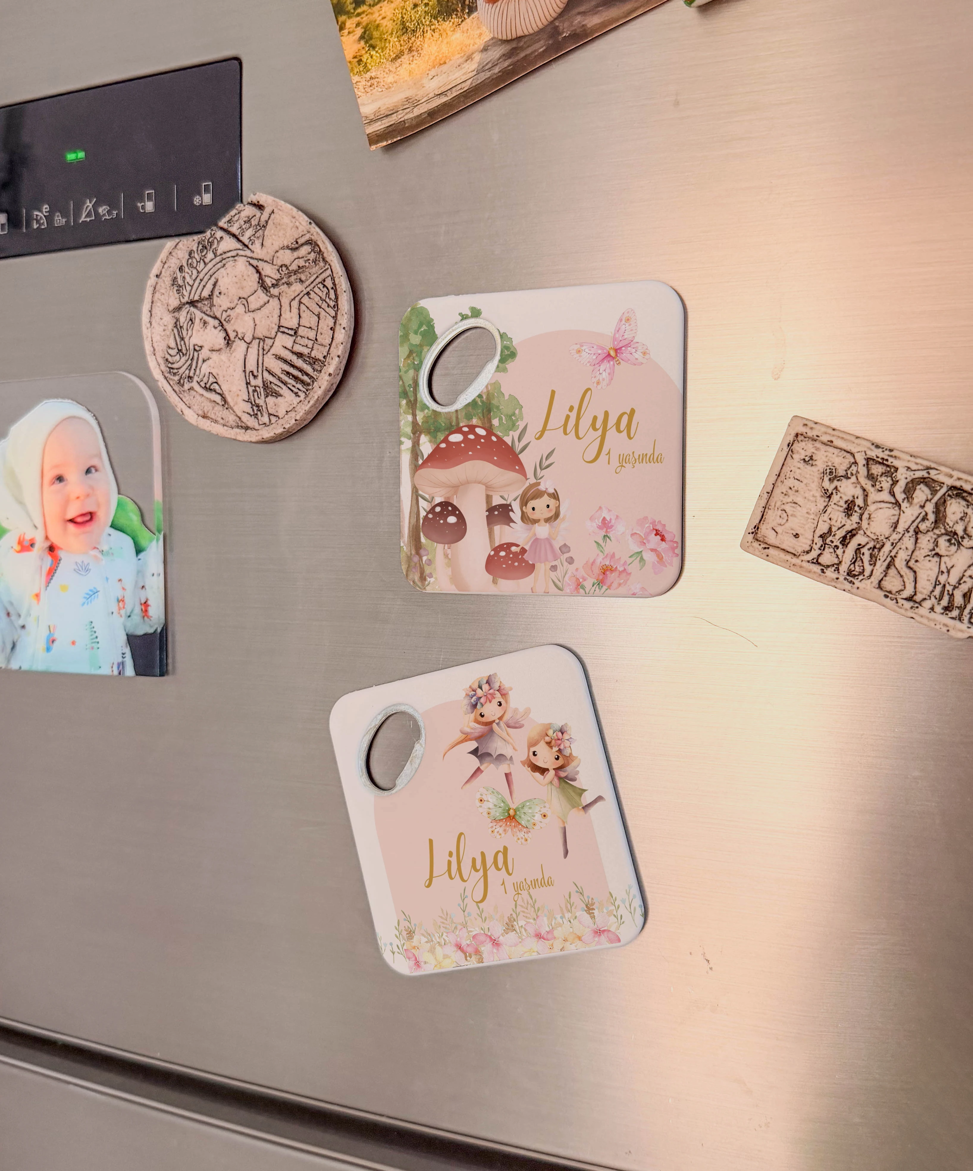 Pembe Kız Çocuk Masal Temalı Doğal Taş Magnet Açacak & Bardak Altlığı 20 Adet