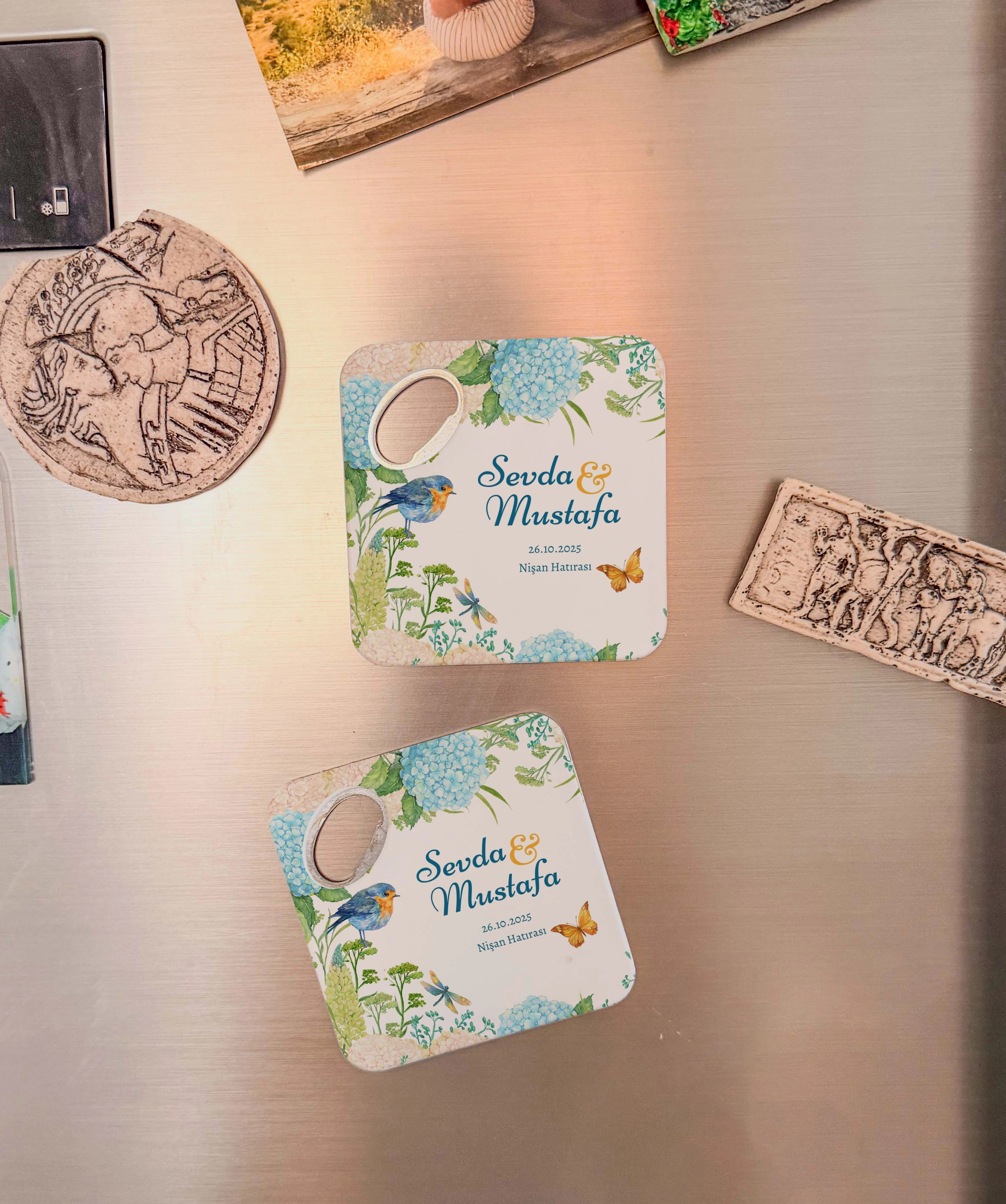 Mavi çiçekli kuş desenli tasarım magnet açacak bardak altlığı kişiye özel nişan hediyelik 20 adet