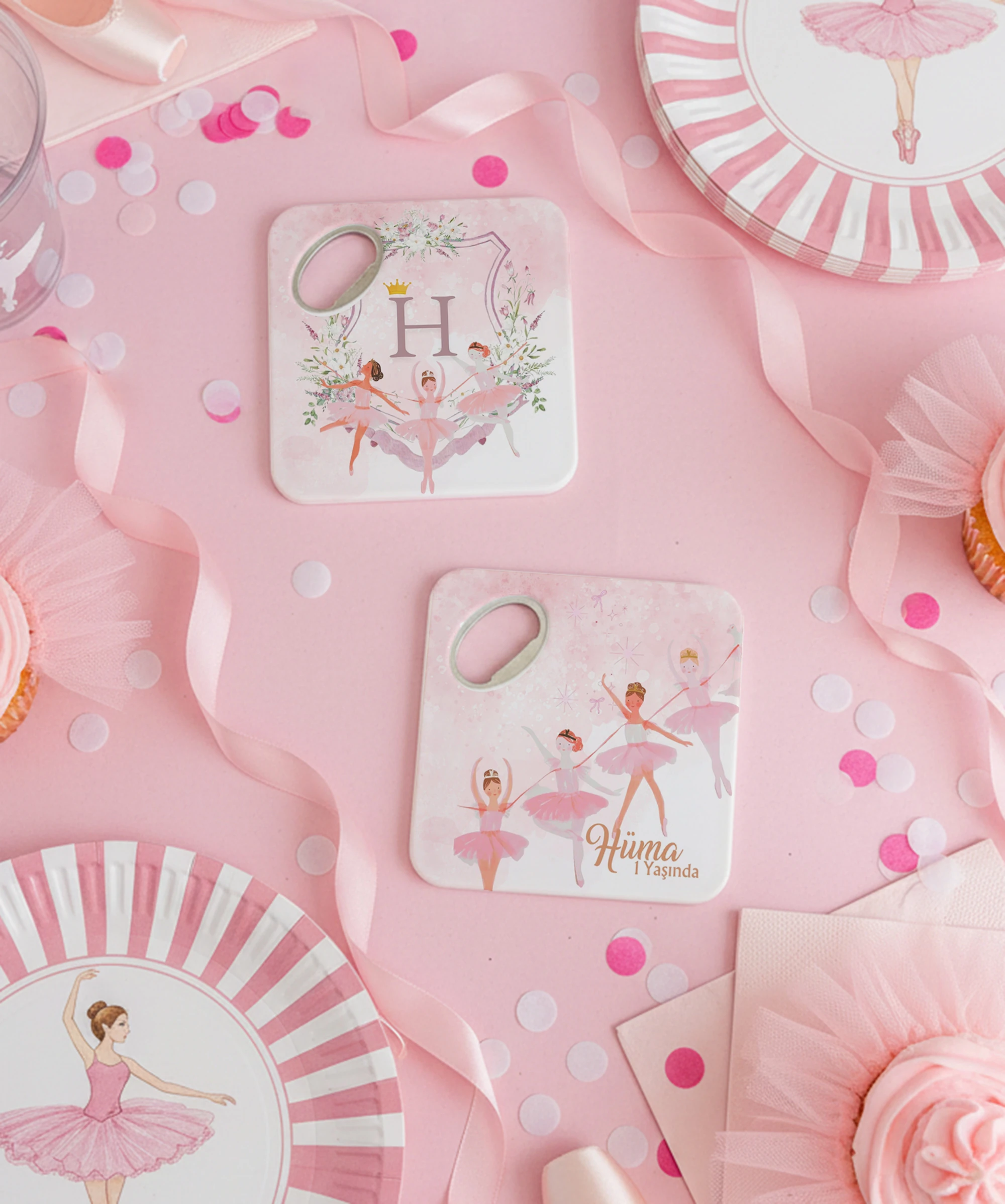 Pembe Balerin Temalı Kişiye Özel Magnet Açacak Bardak Altlığı, Doğum Günü Hediyelik, 8x8 cm, 20 Adet