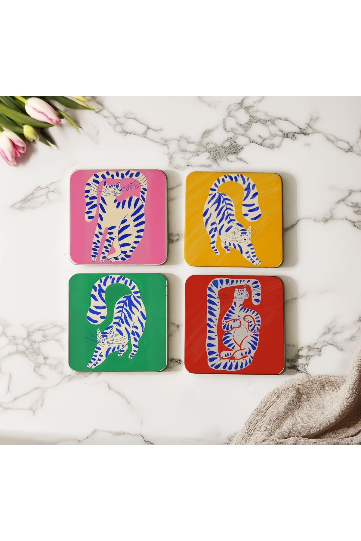 Atölye Minimalist ve Renkli Kedi Desenli Bardak Altlığı 4’lü Set Ahşap (10x10 cm)