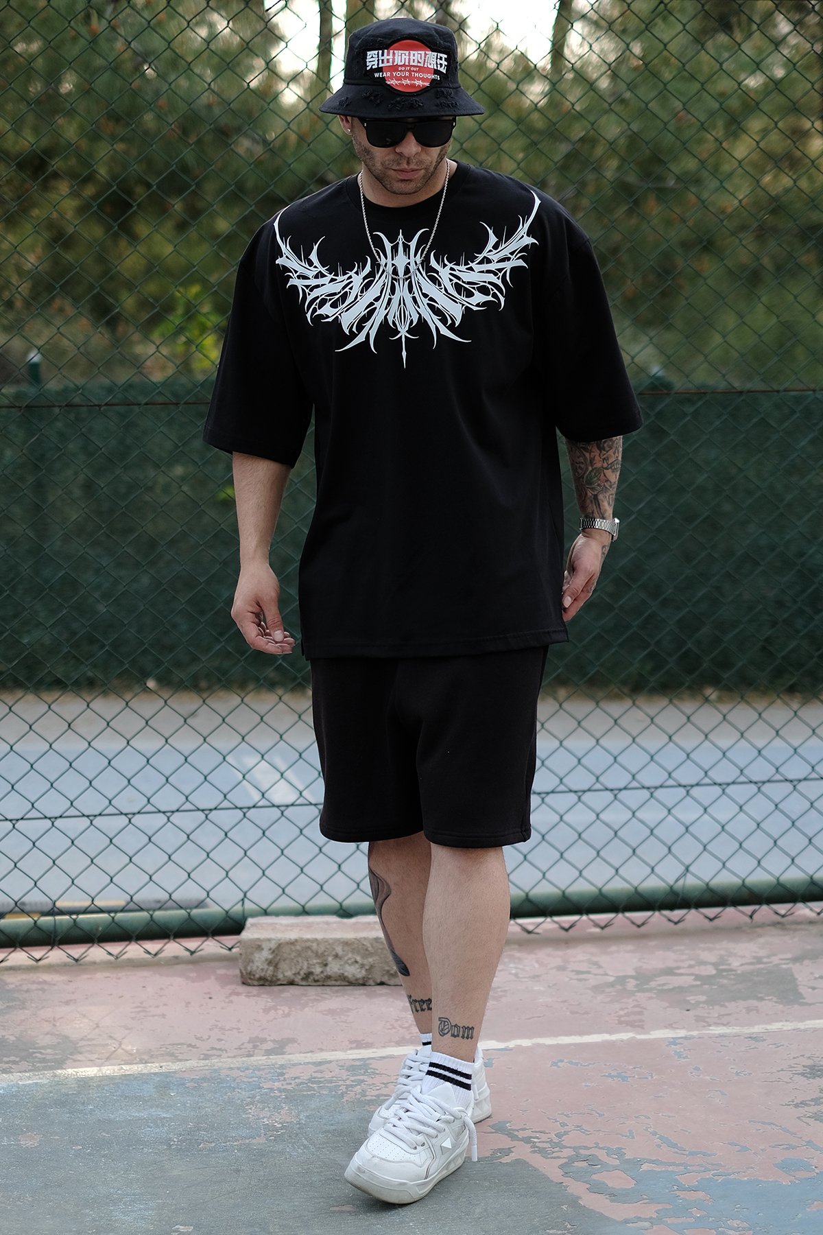 808 Tribal Cizim Baskılı Oversize Tişört